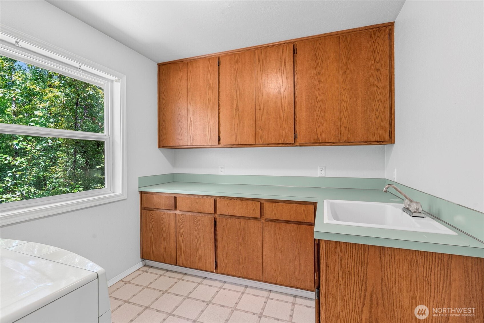 551 Haussler Road Property Photo 18
