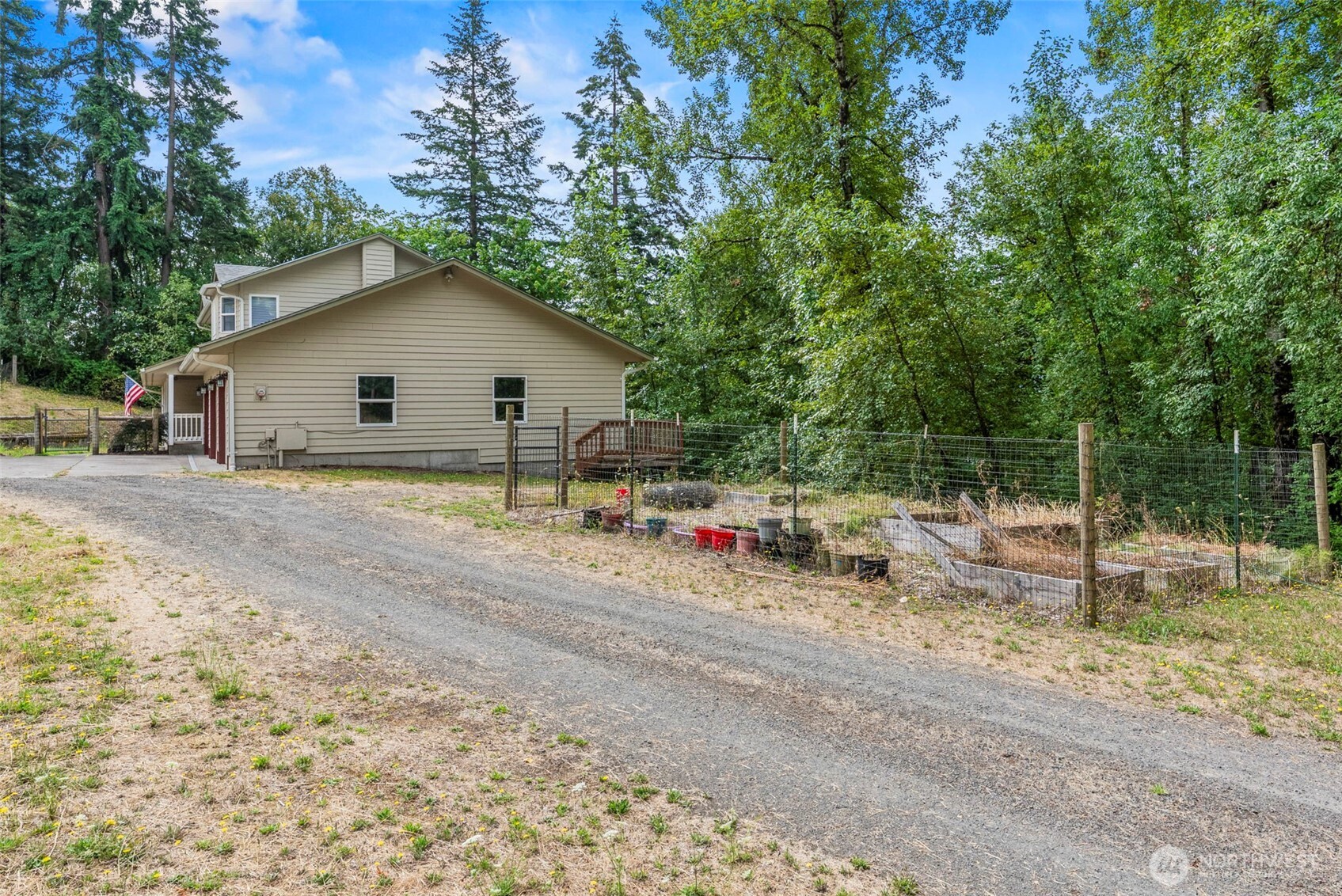 551 Haussler Road Property Photo 34