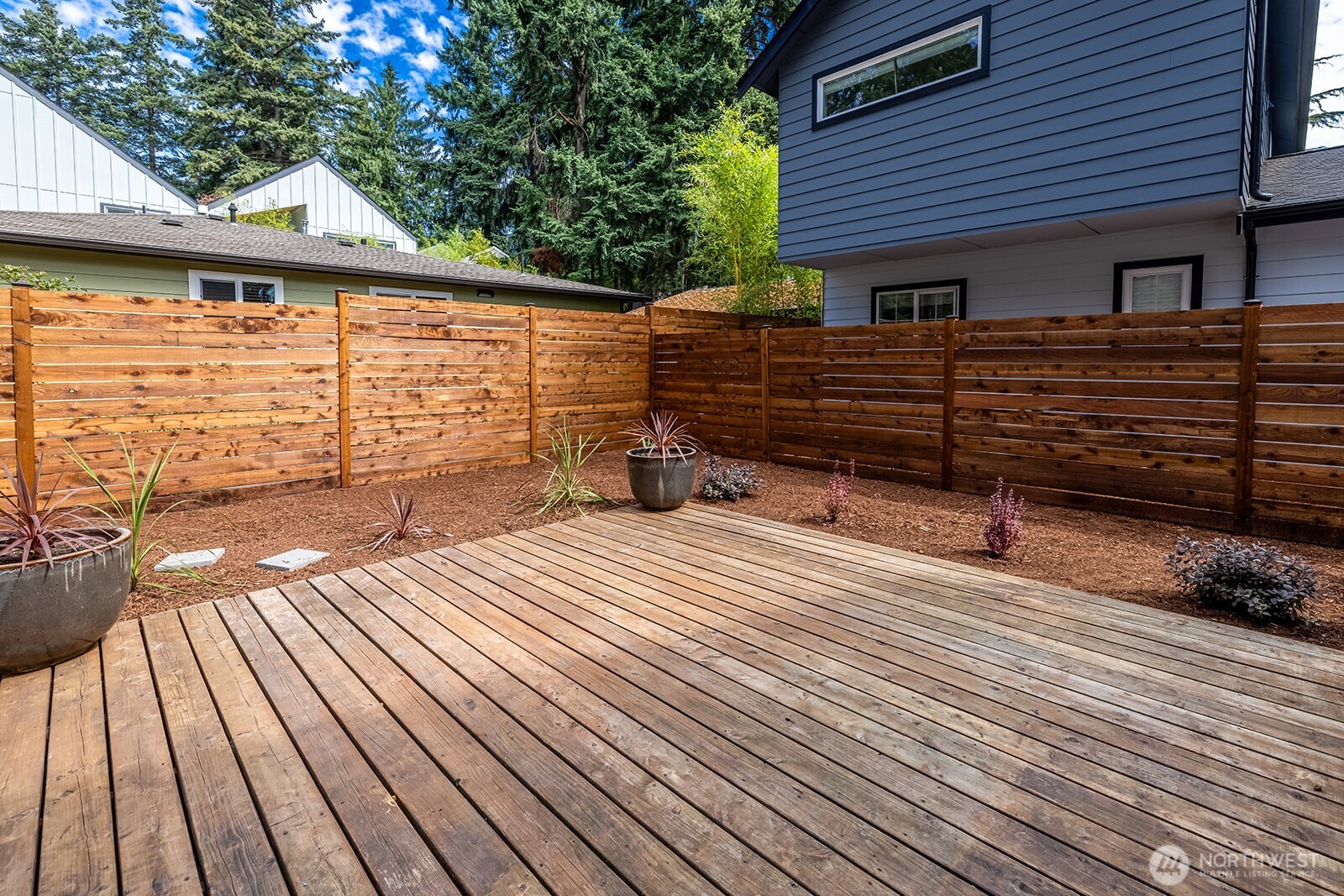 13734 Stone Avenue Property Photo 21