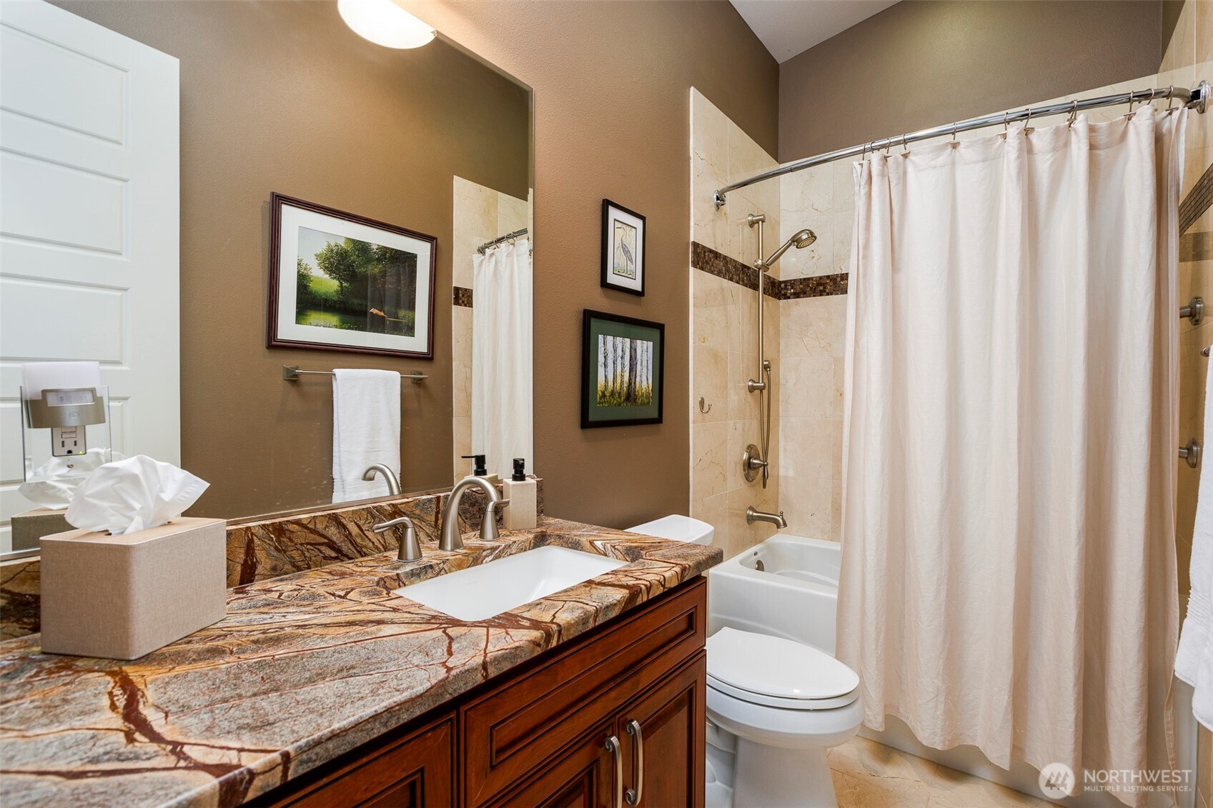 7929 Ne Hunt Club Lane Property Photo 21