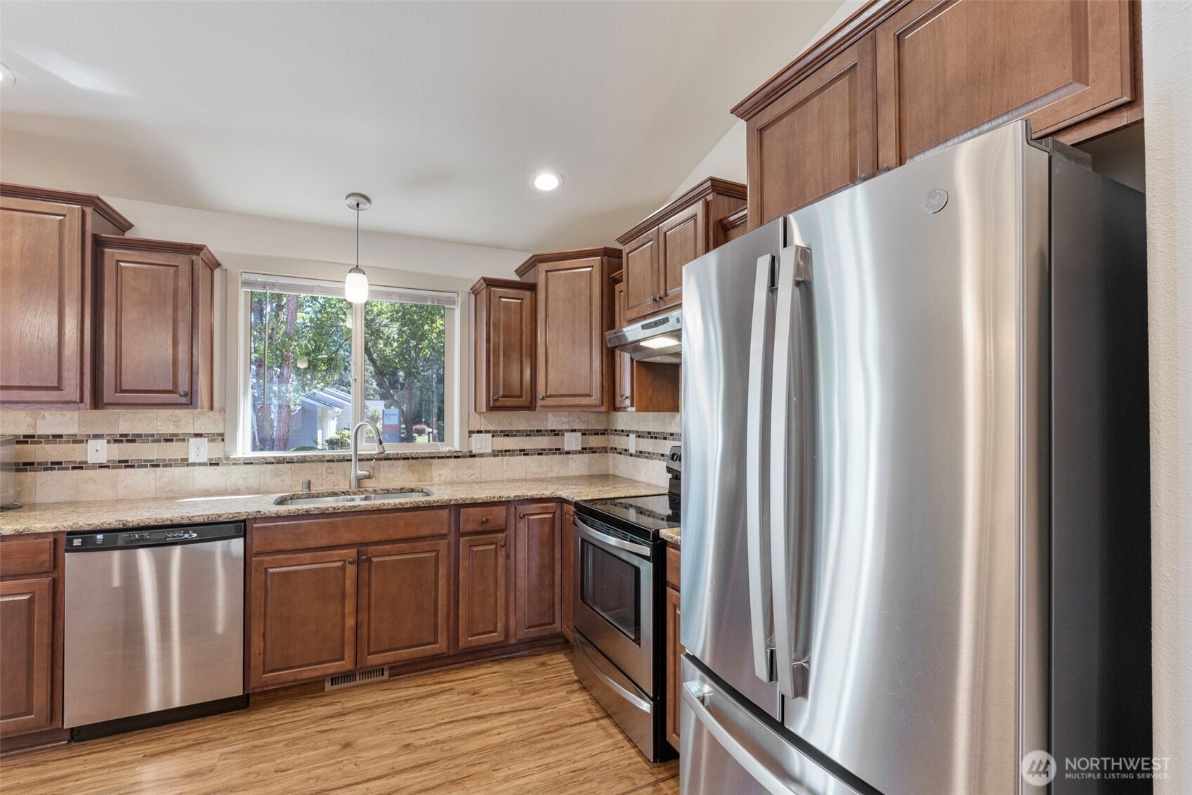 1790 Westside Court Property Photo 10