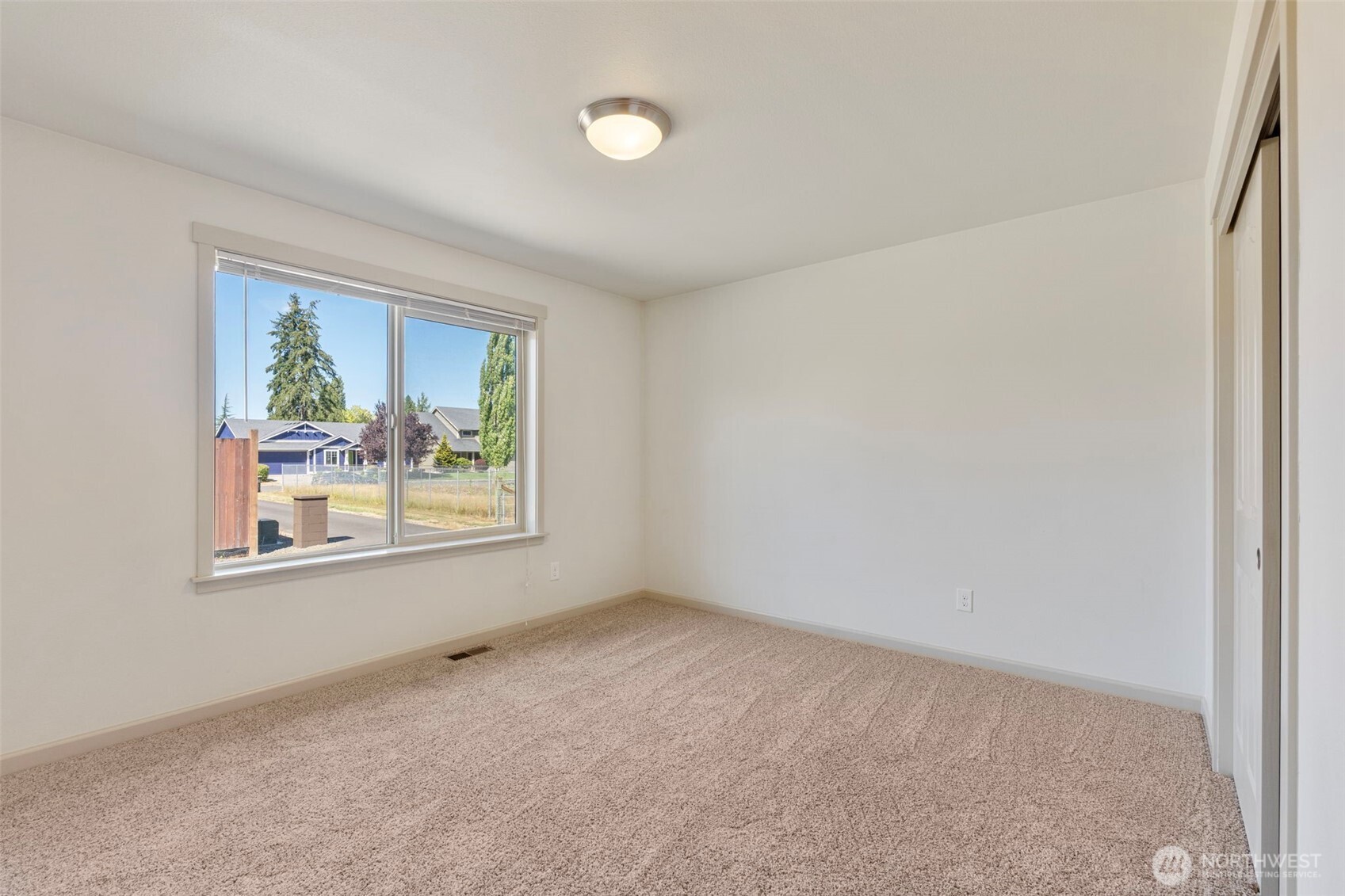 1790 Westside Court Property Photo 22