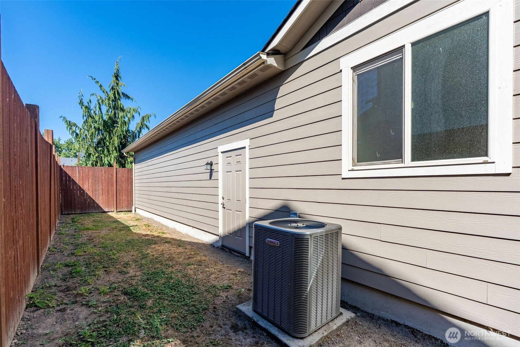 1790 Westside Court Property Photo 32