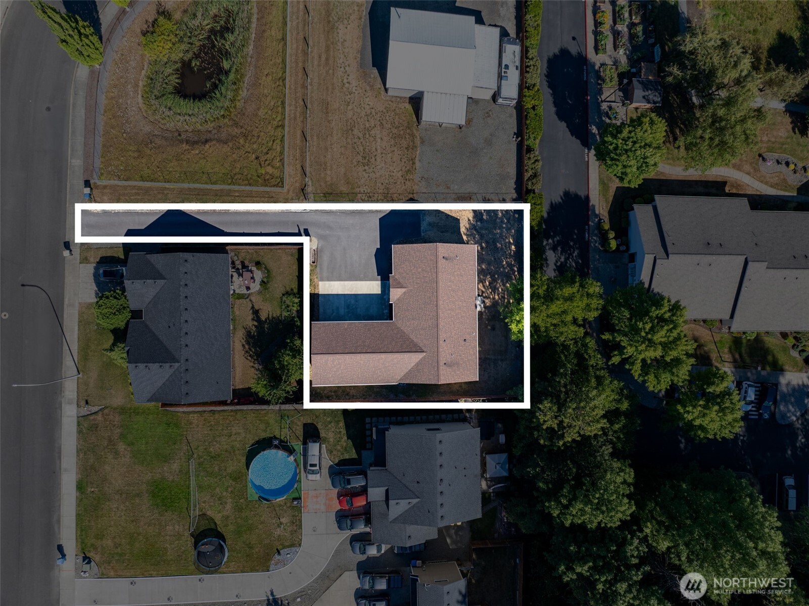 1790 Westside Court Property Photo 33