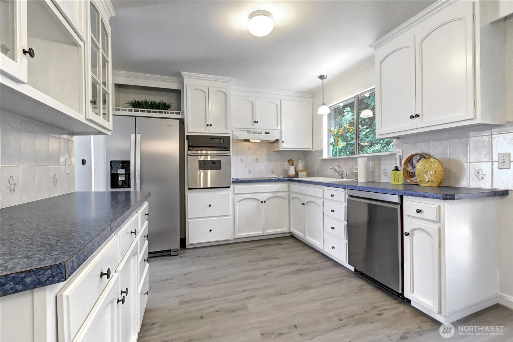 22105 78th Place Property Photo 8
