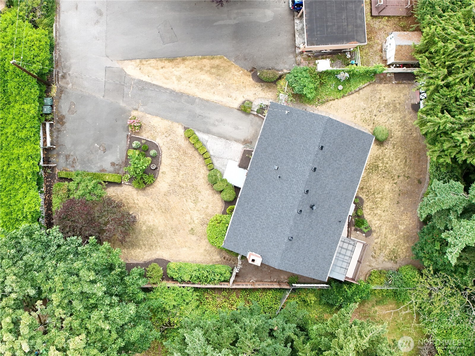 22105 78th Place Property Photo 32