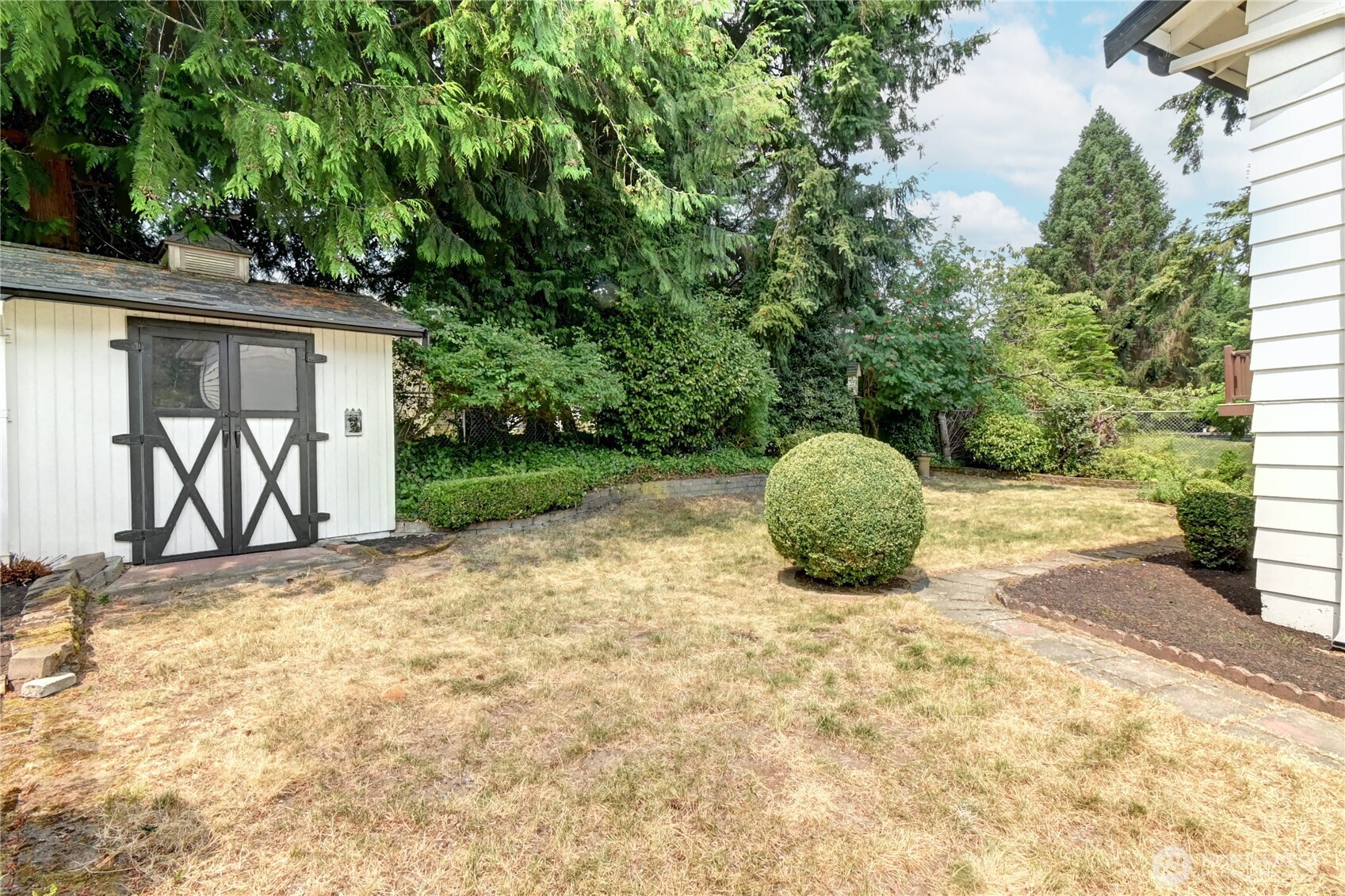 22105 78th Place Property Photo 34