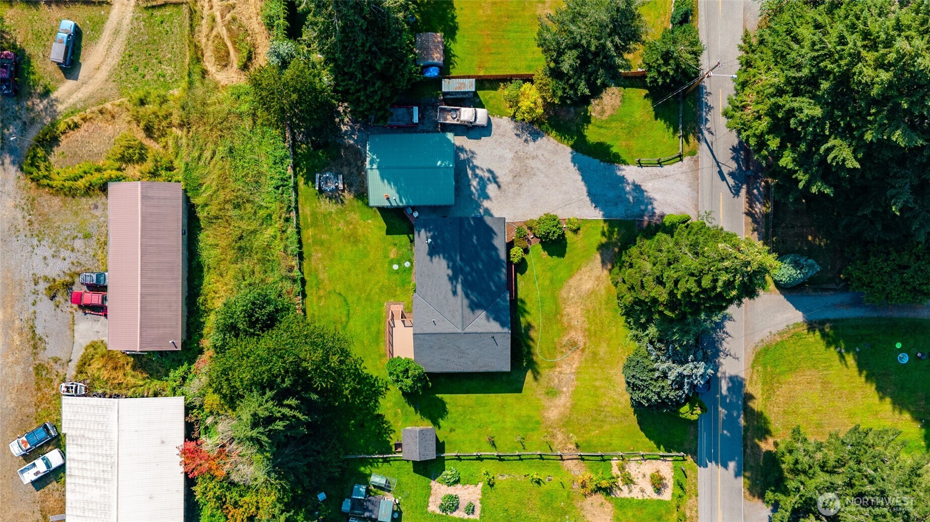 5275 Galbraith Road Property Photo 35