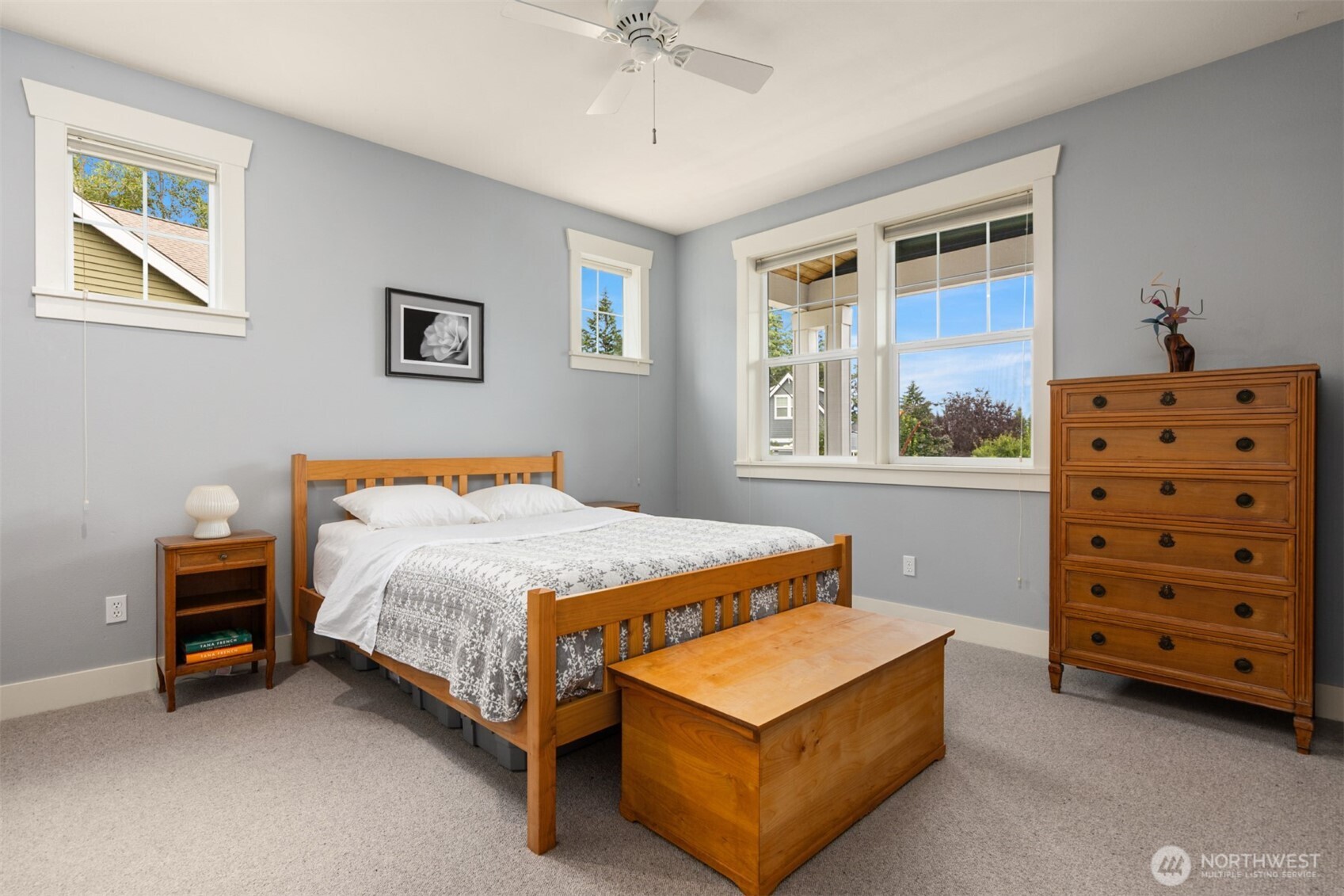 211 N Stromberg Avenue Property Photo 13