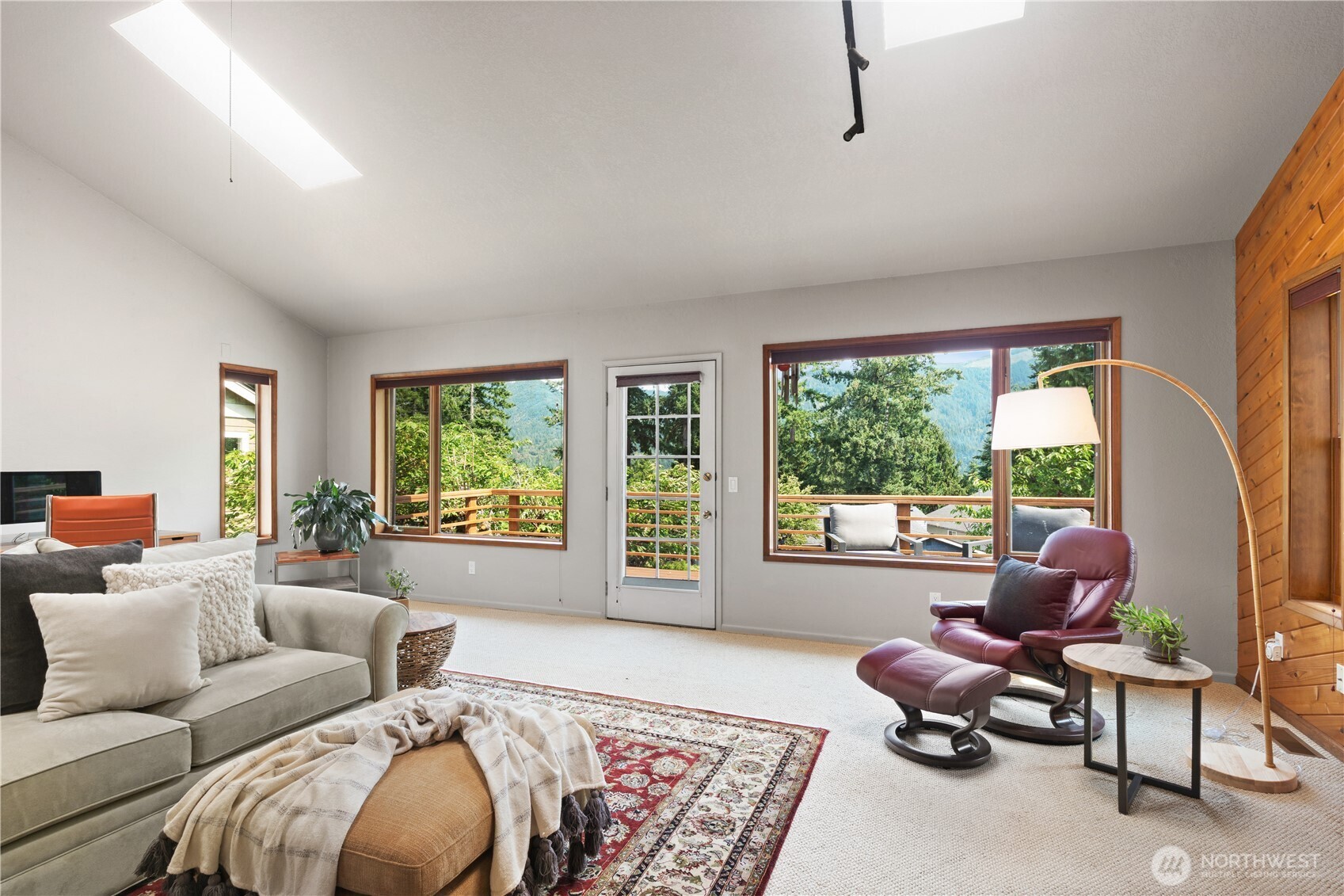 7 Bogey Lane Property Photo 4