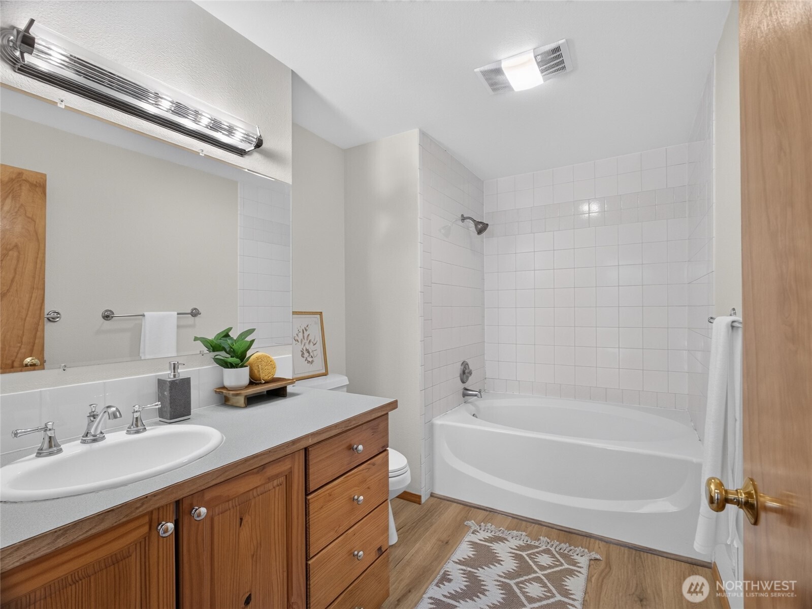 3218 Division Street Property Photo 15
