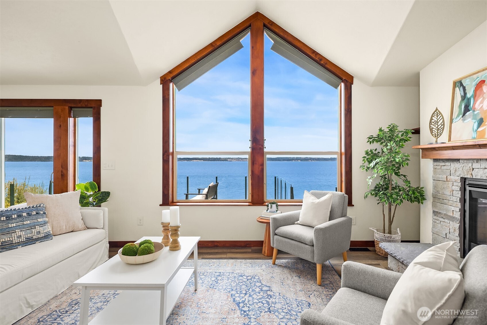 320 Tala Shore Drive Property Photo 8
