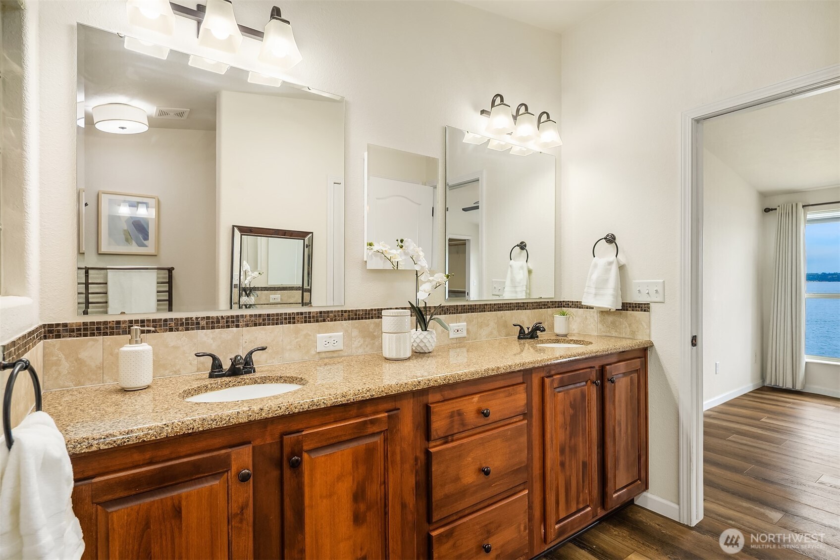 320 Tala Shore Drive Property Photo 23