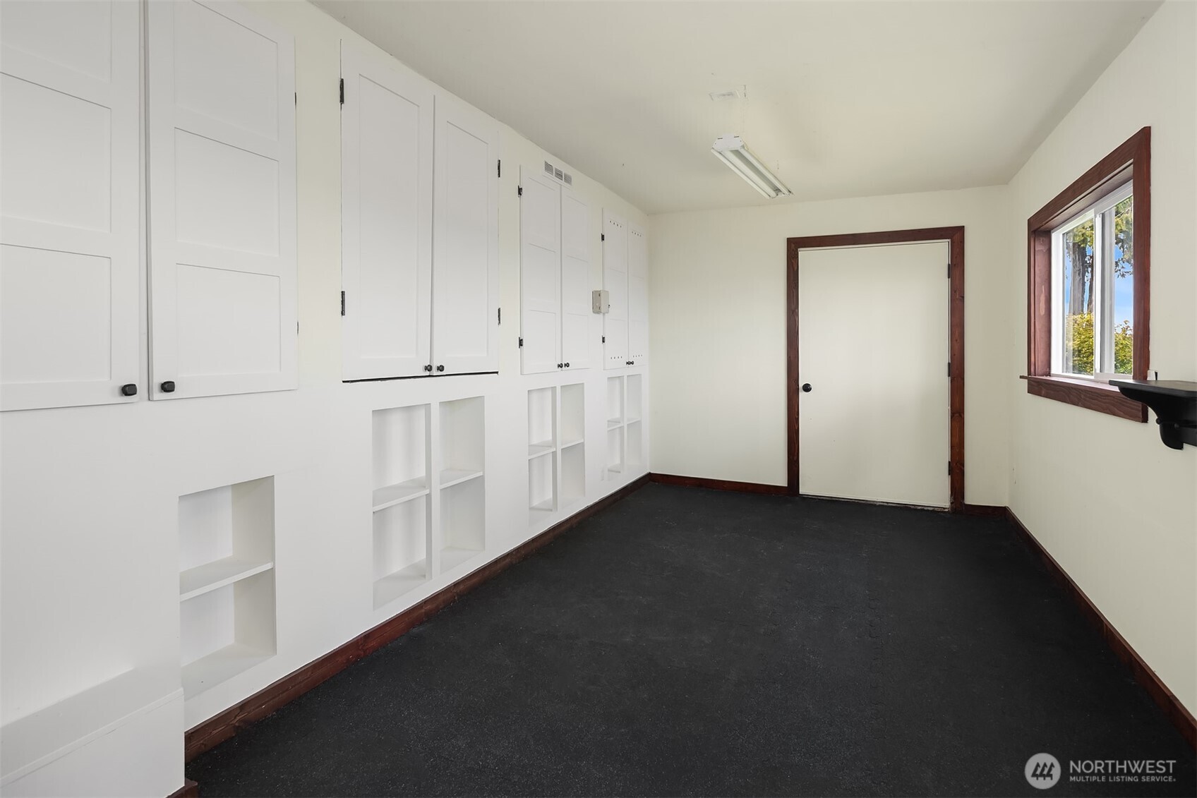 320 Tala Shore Drive Property Photo 25