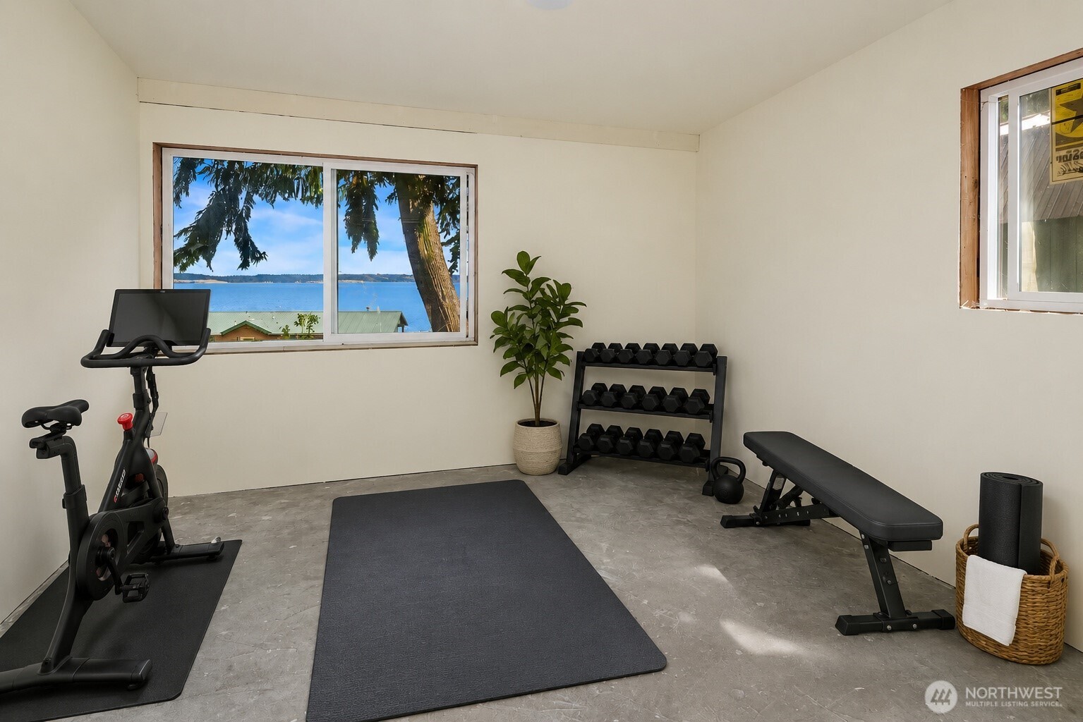 320 Tala Shore Drive Property Photo 26