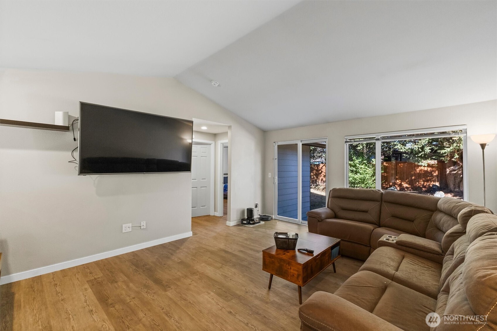 100 S 28th Street Property Photo 6