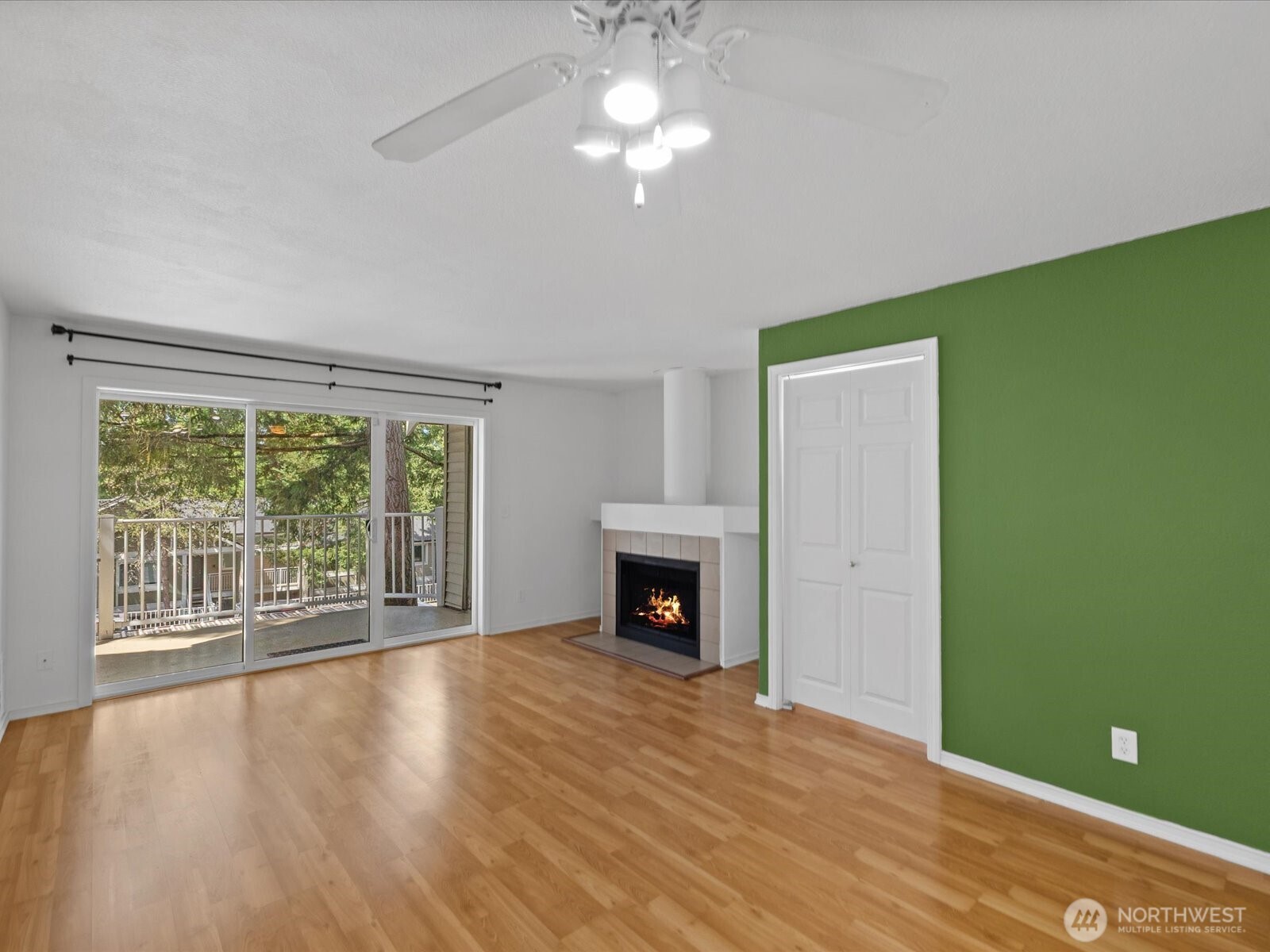 16101 Bothell Everett Hwy H5 Property Photo 11