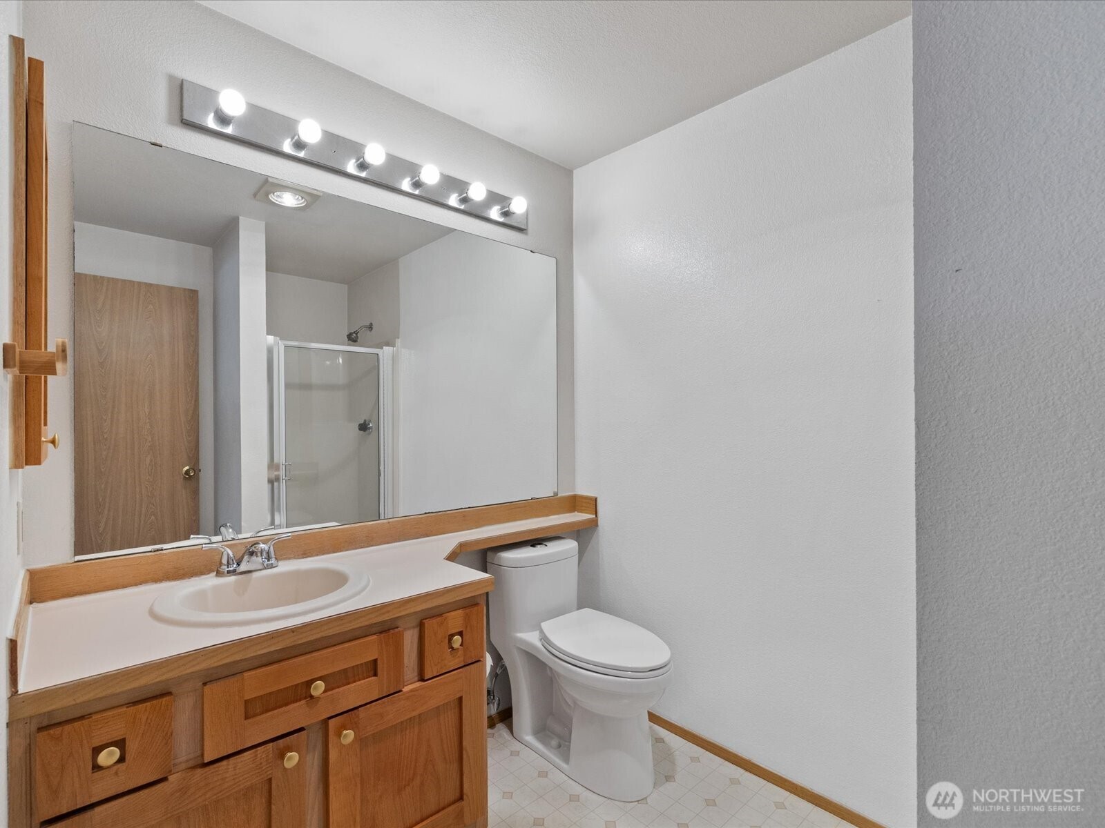 16101 Bothell Everett Hwy H5 Property Photo 19