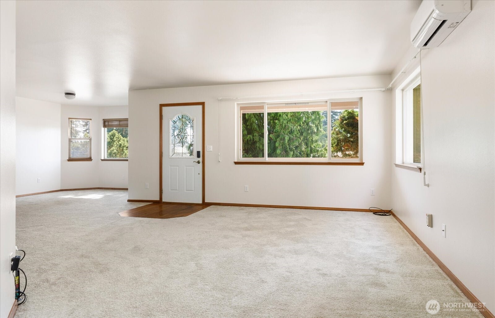 1279 Halsey Drive Property Photo 7