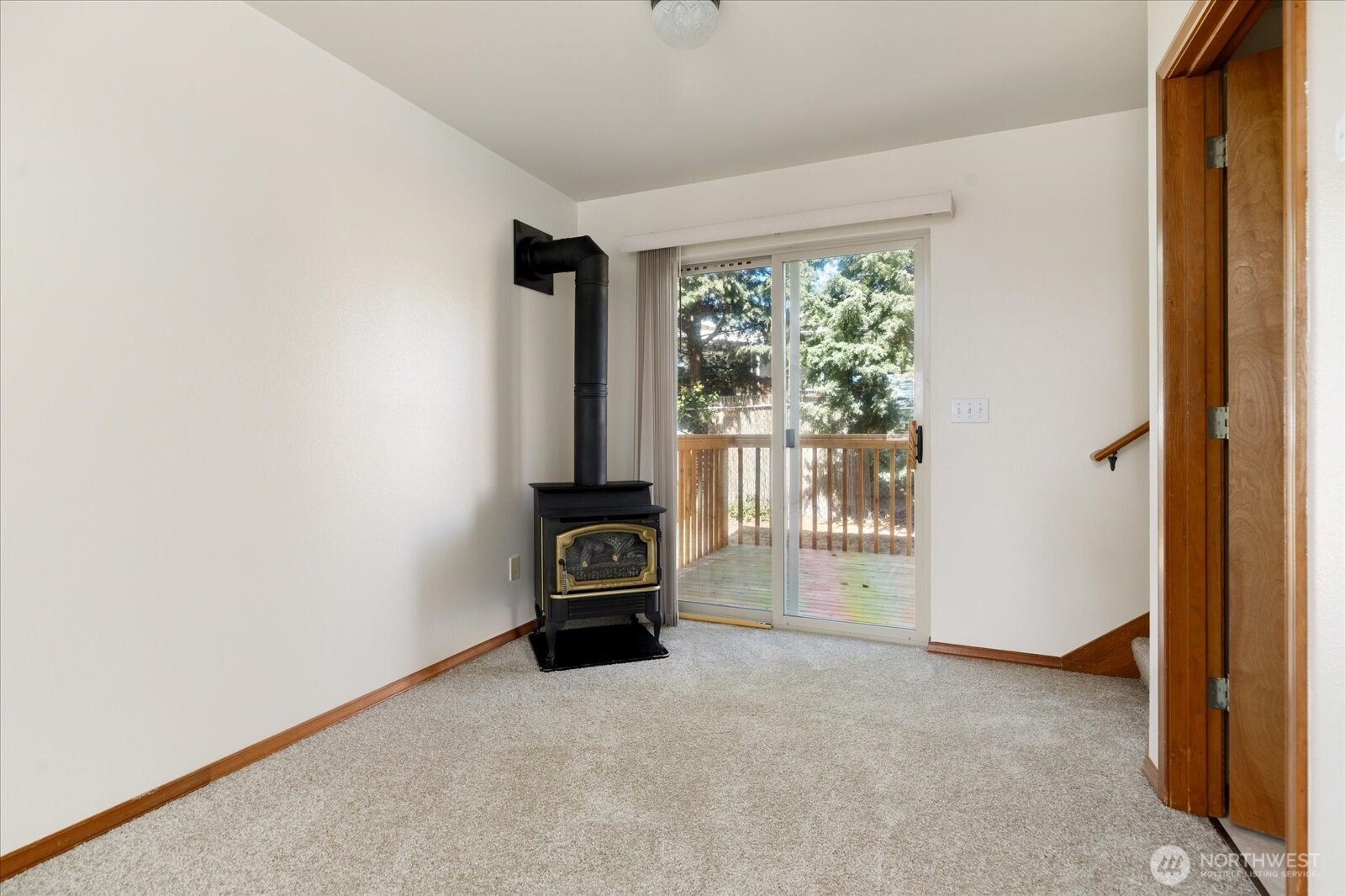 1279 Halsey Drive Property Photo 18
