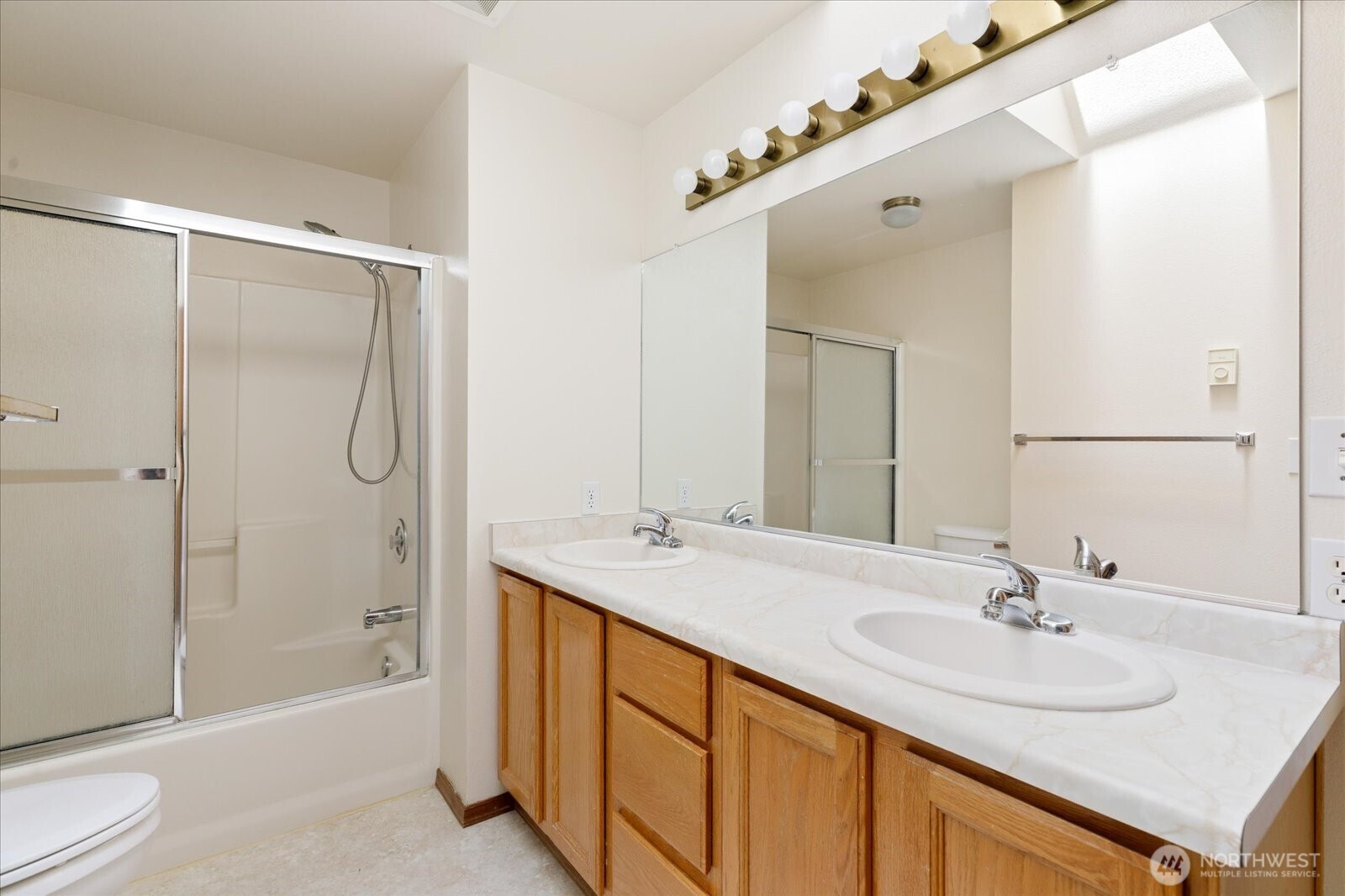1279 Halsey Drive Property Photo 23