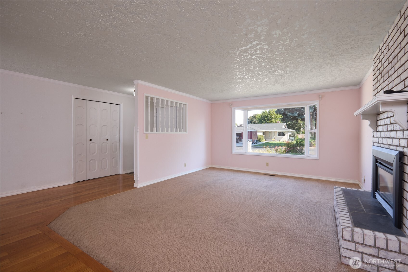 2160 Granite Drive Property Photo 7