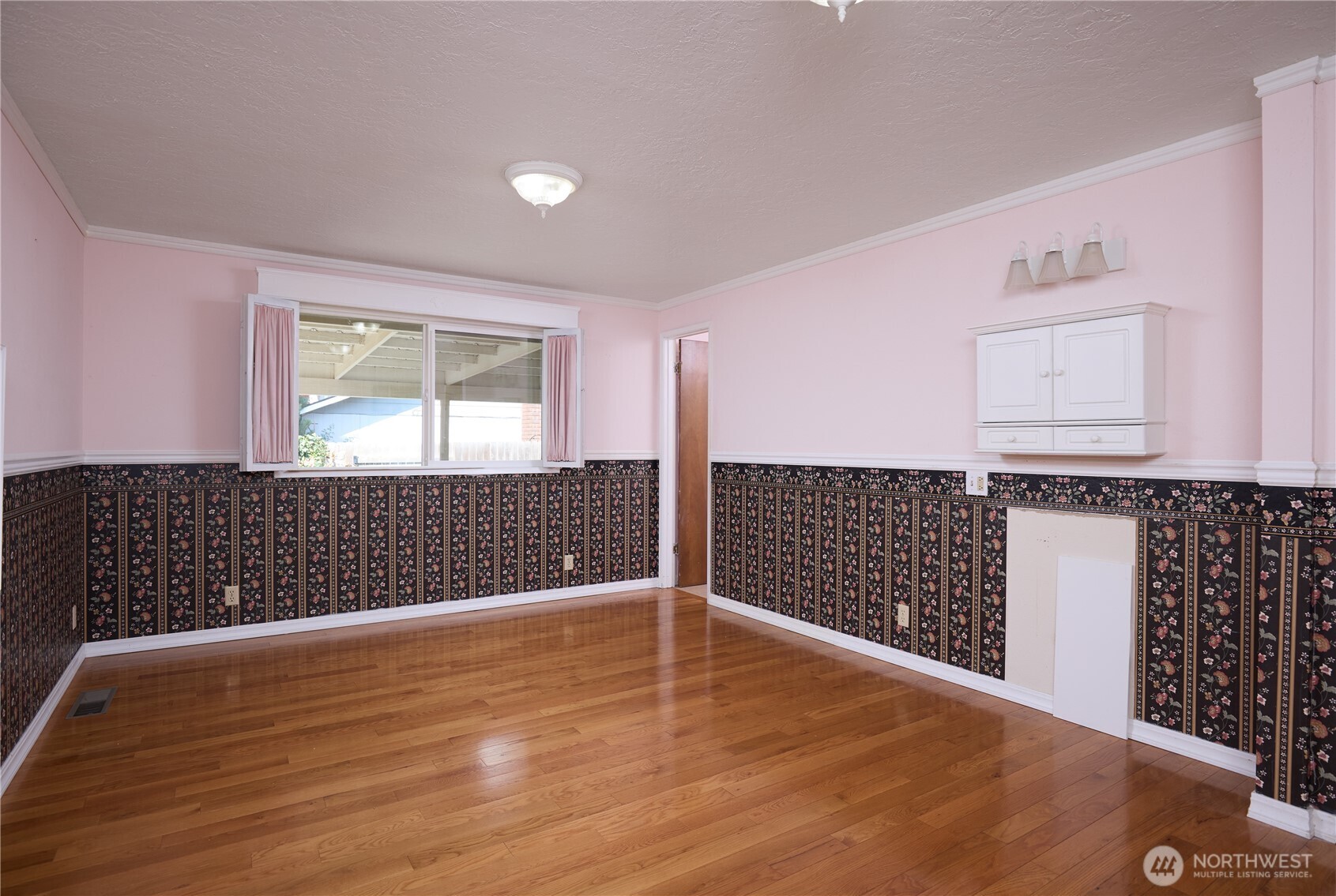 2160 Granite Drive Property Photo 15