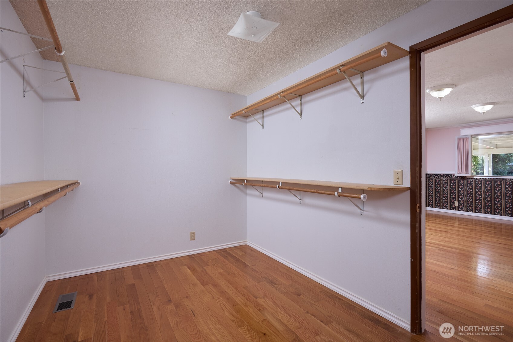2160 Granite Drive Property Photo 17