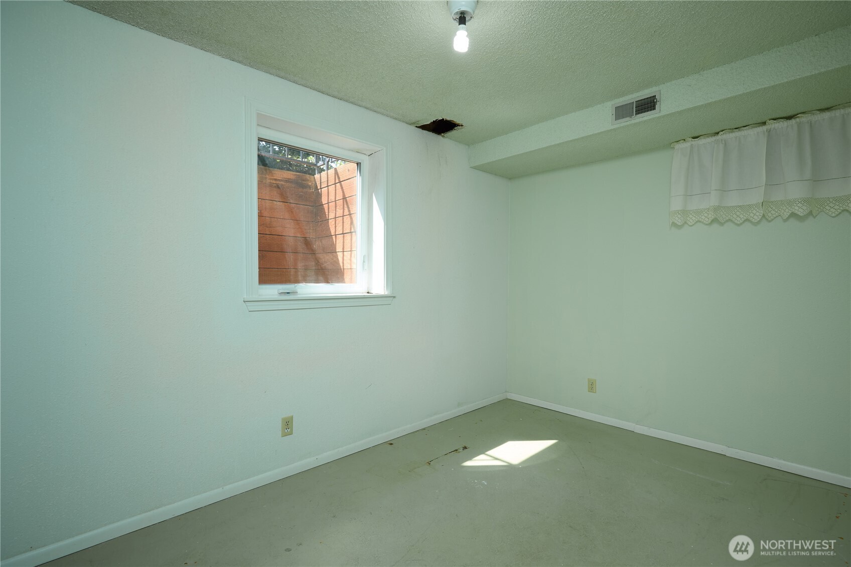 2160 Granite Drive Property Photo 31