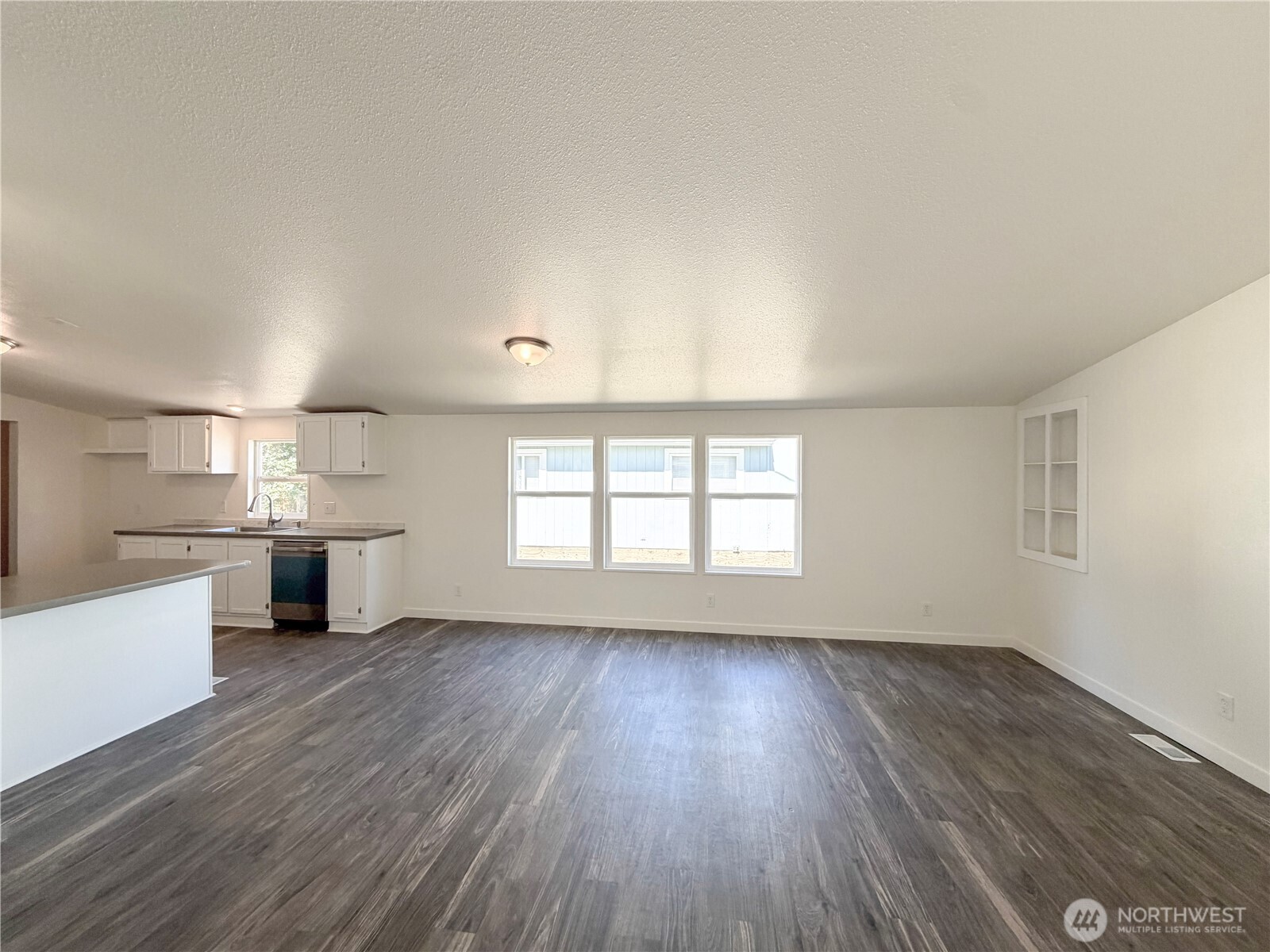 421 N 5th Street Property Photo 7