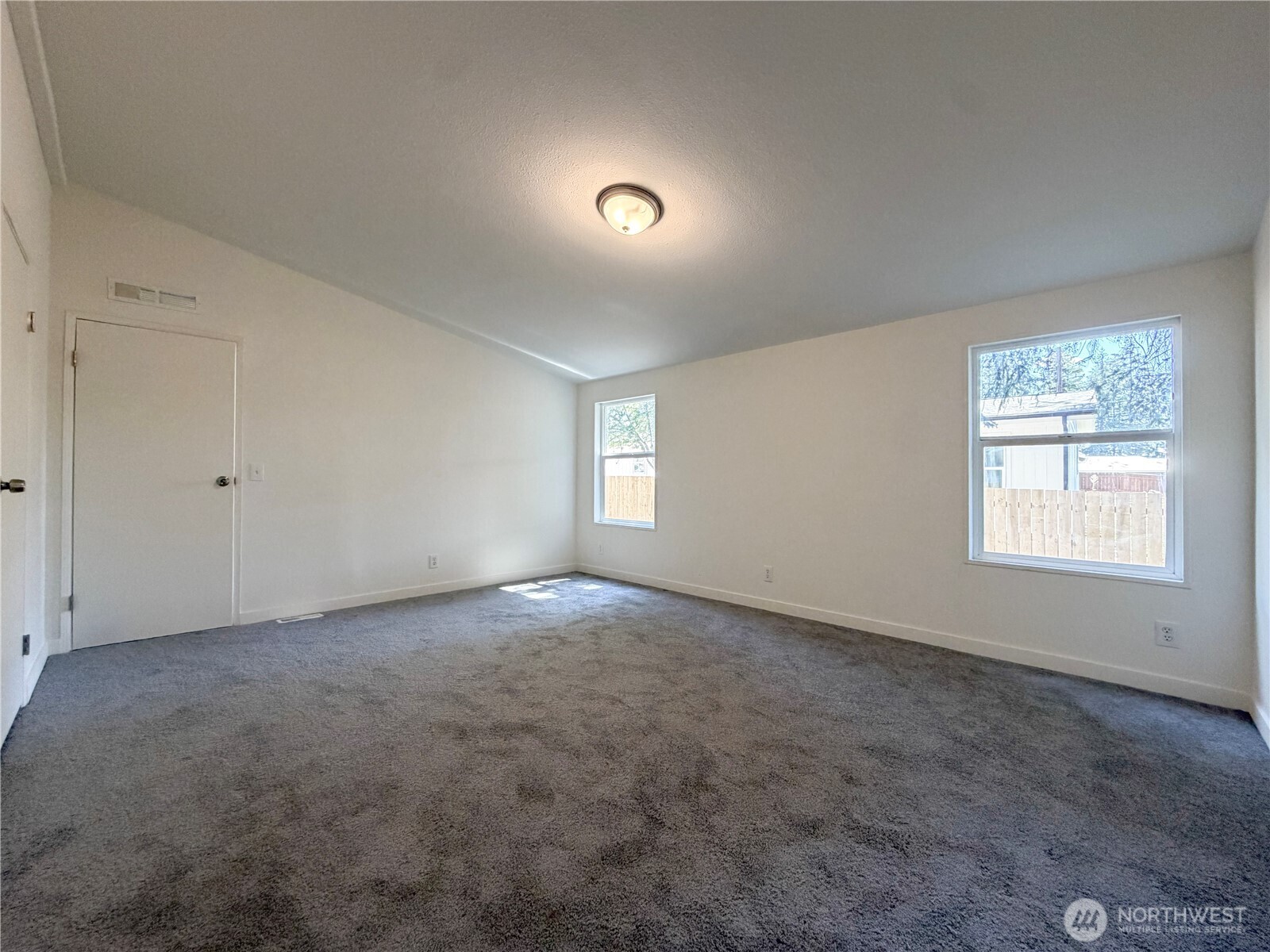 421 N 5th Street Property Photo 13