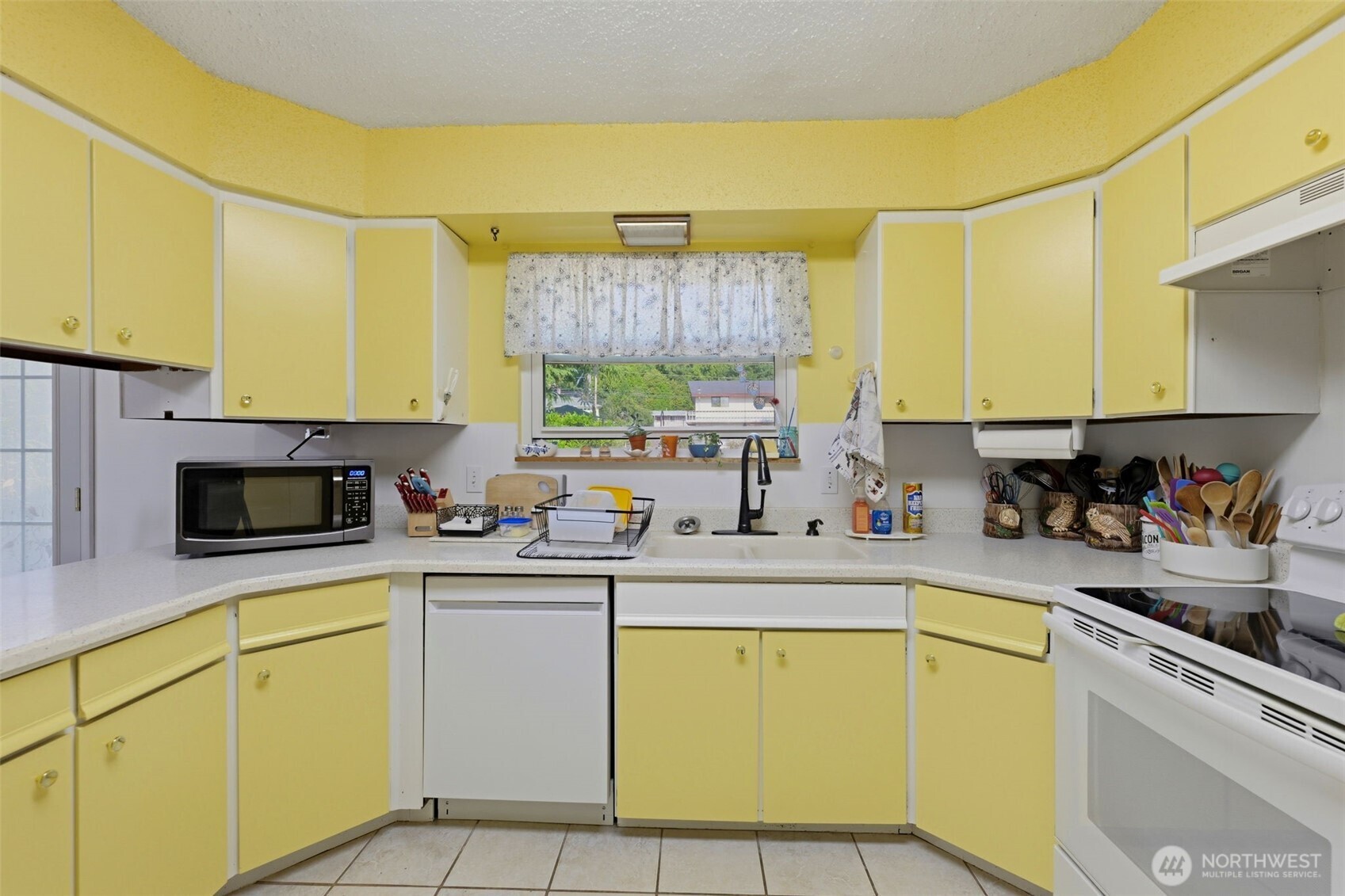 3810 Nome Drive Property Photo 21