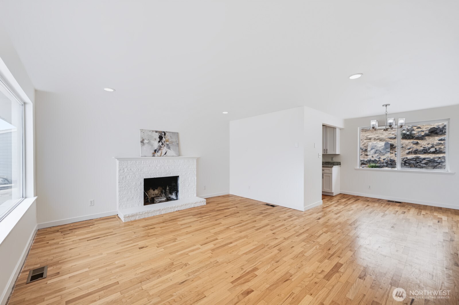 401 Patrick Road Property Photo 9