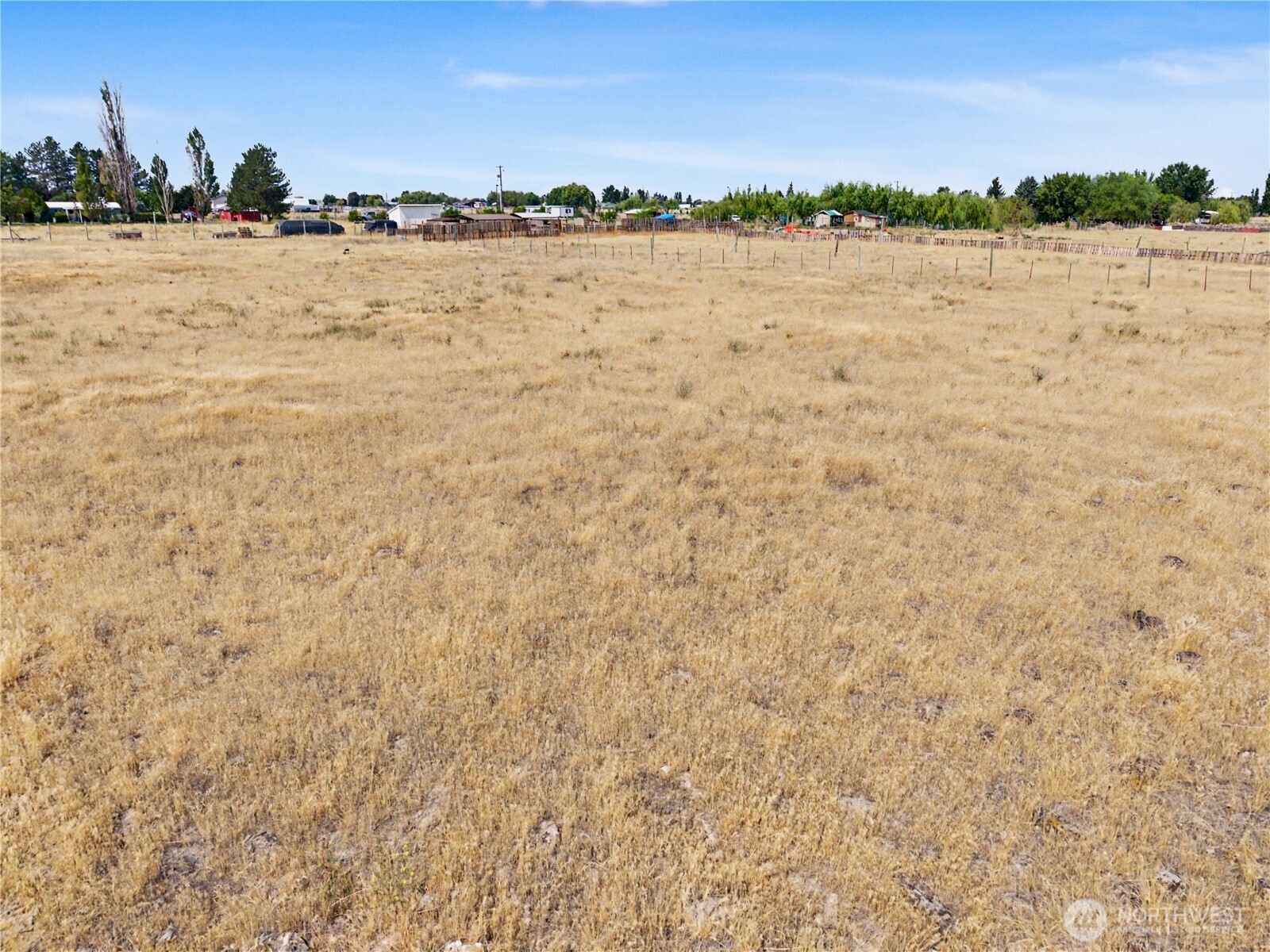 9625 Rd H.8 Property Photo 12