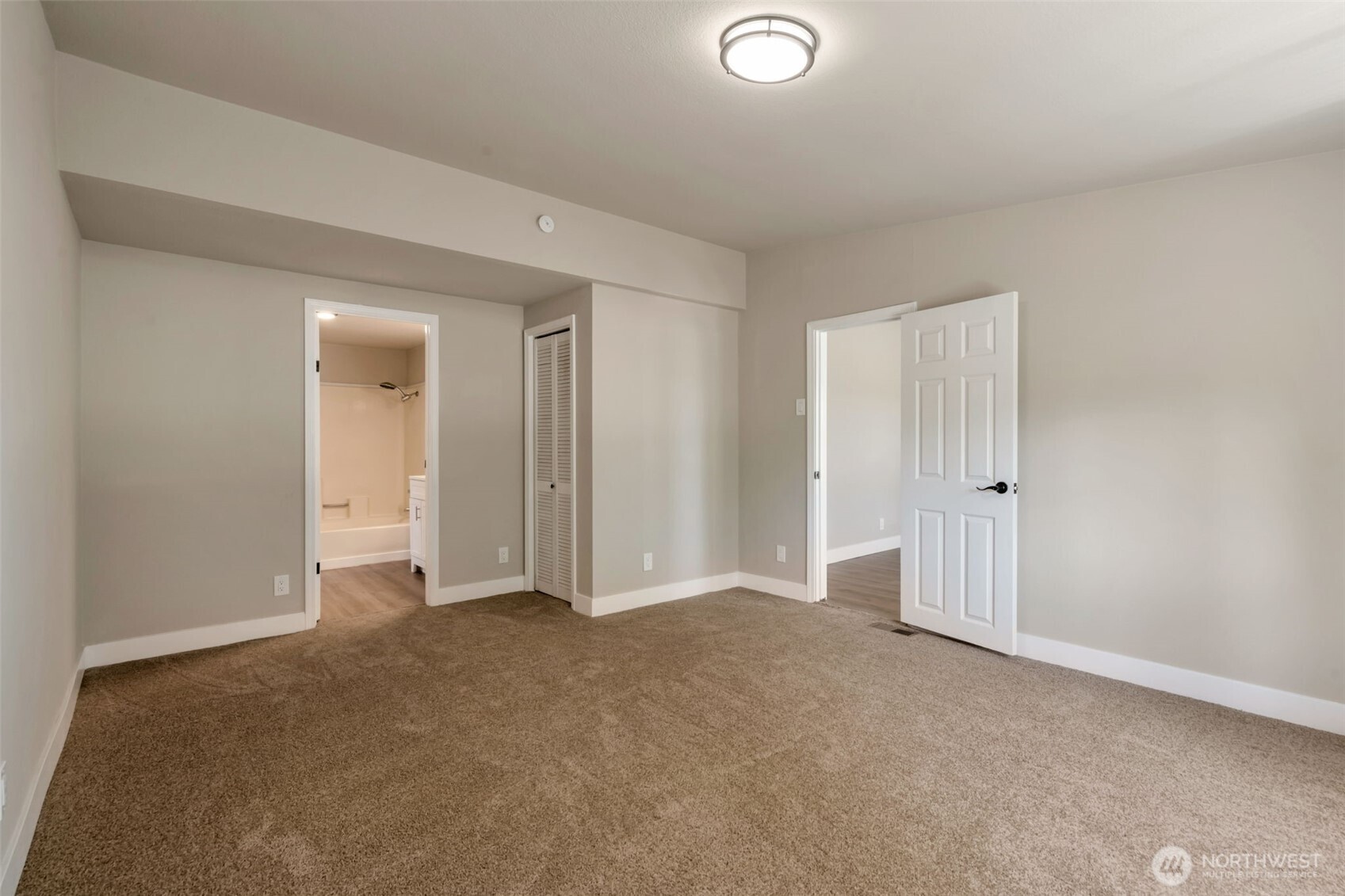 9295 N Telegraph Road Property Photo 7
