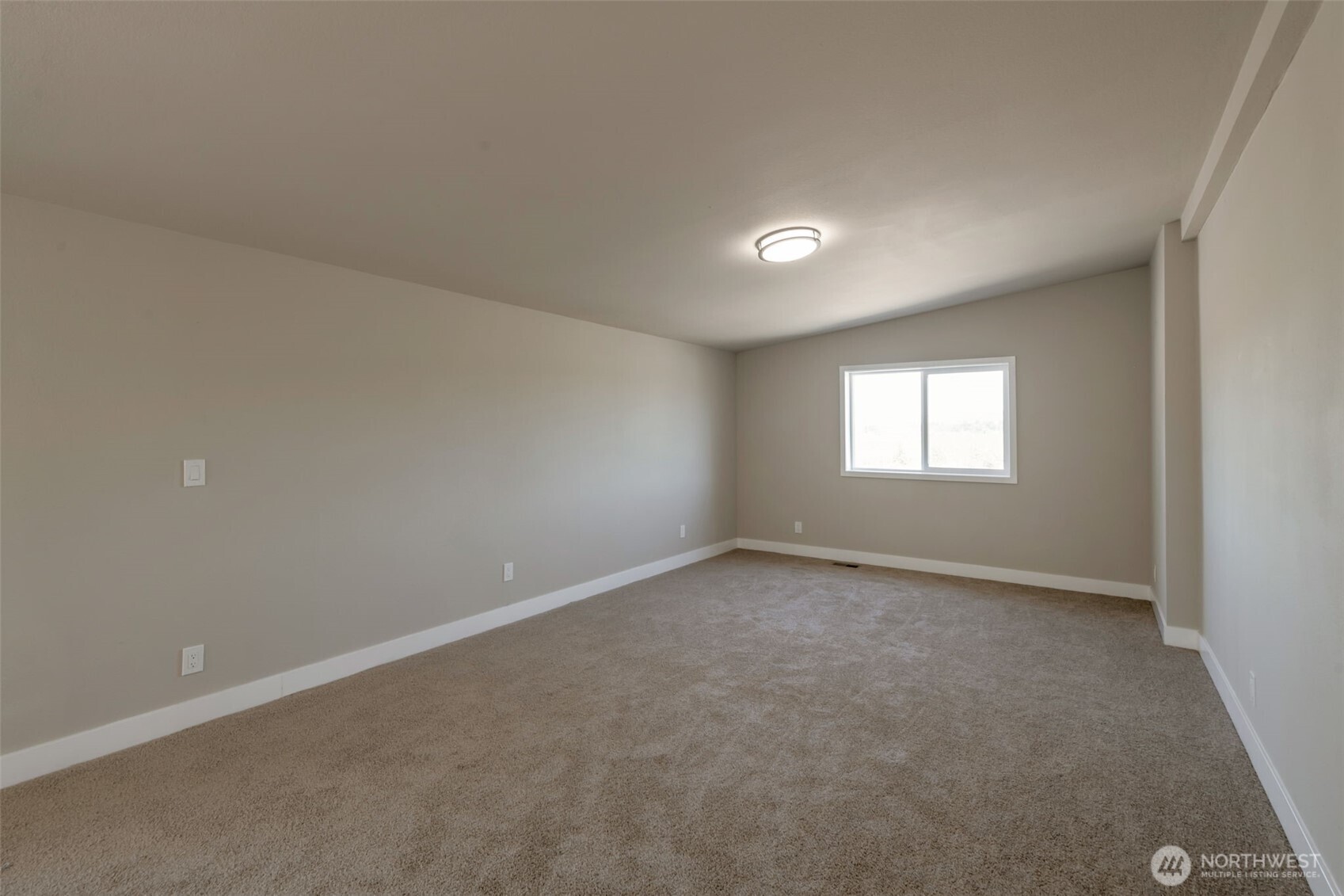 9295 N Telegraph Road Property Photo 16