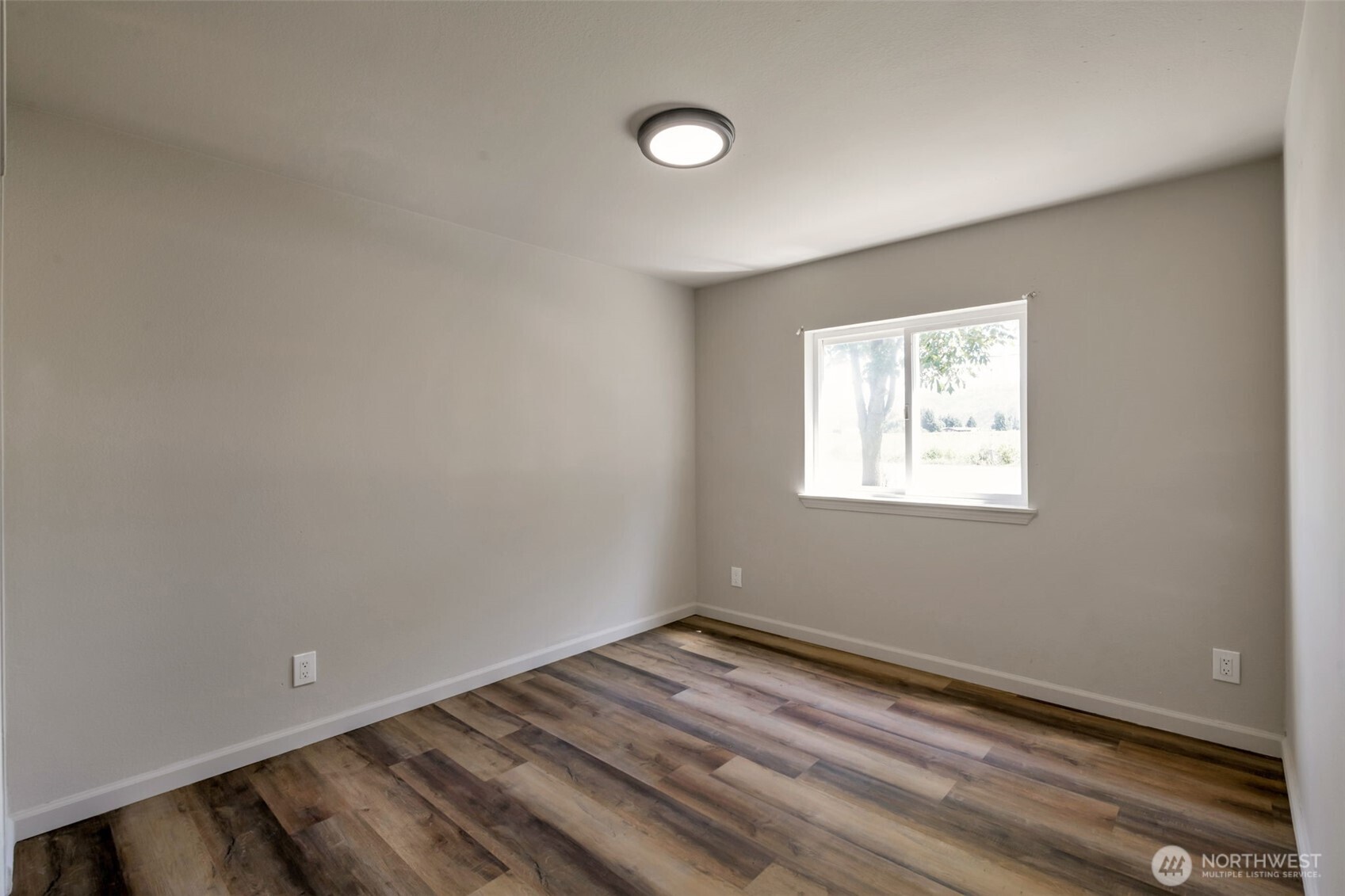 9295 N Telegraph Road Property Photo 18