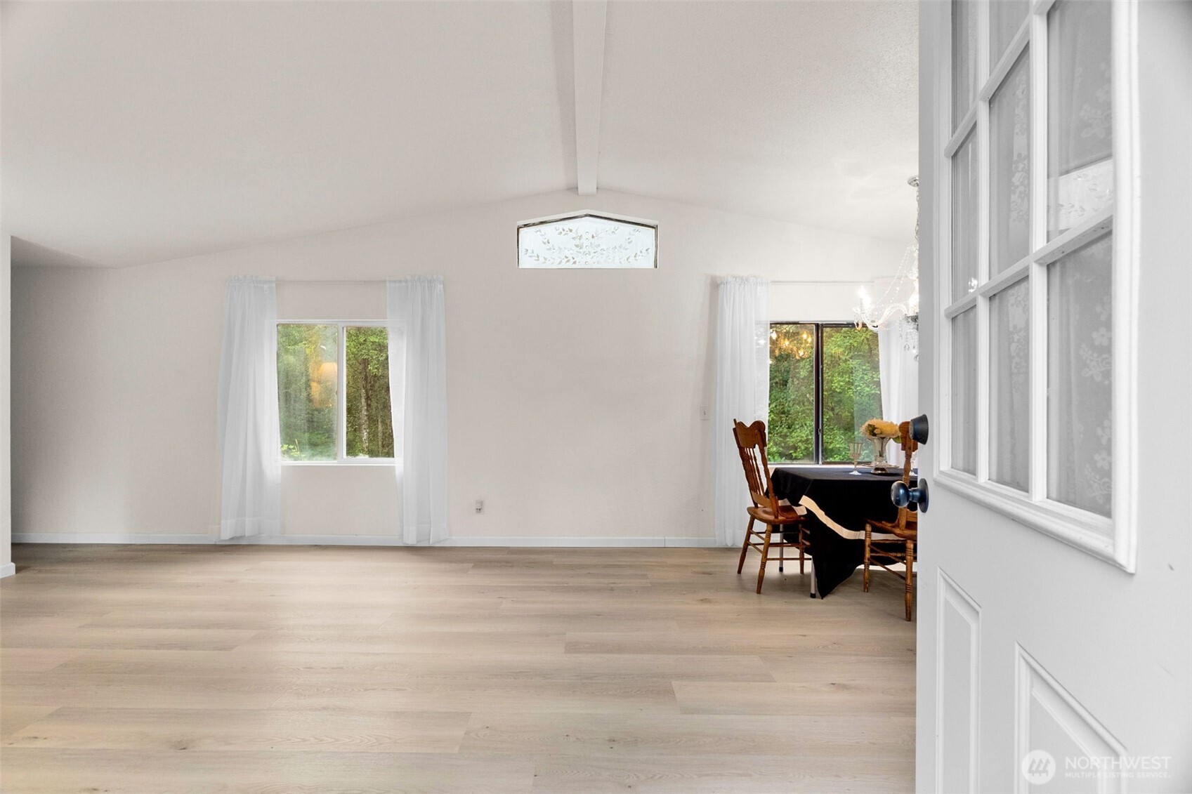 14512 246th Street Property Photo 2
