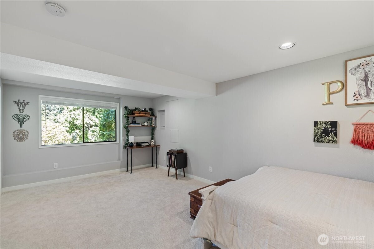 25007 Se Mirrormont Way Property Photo 27