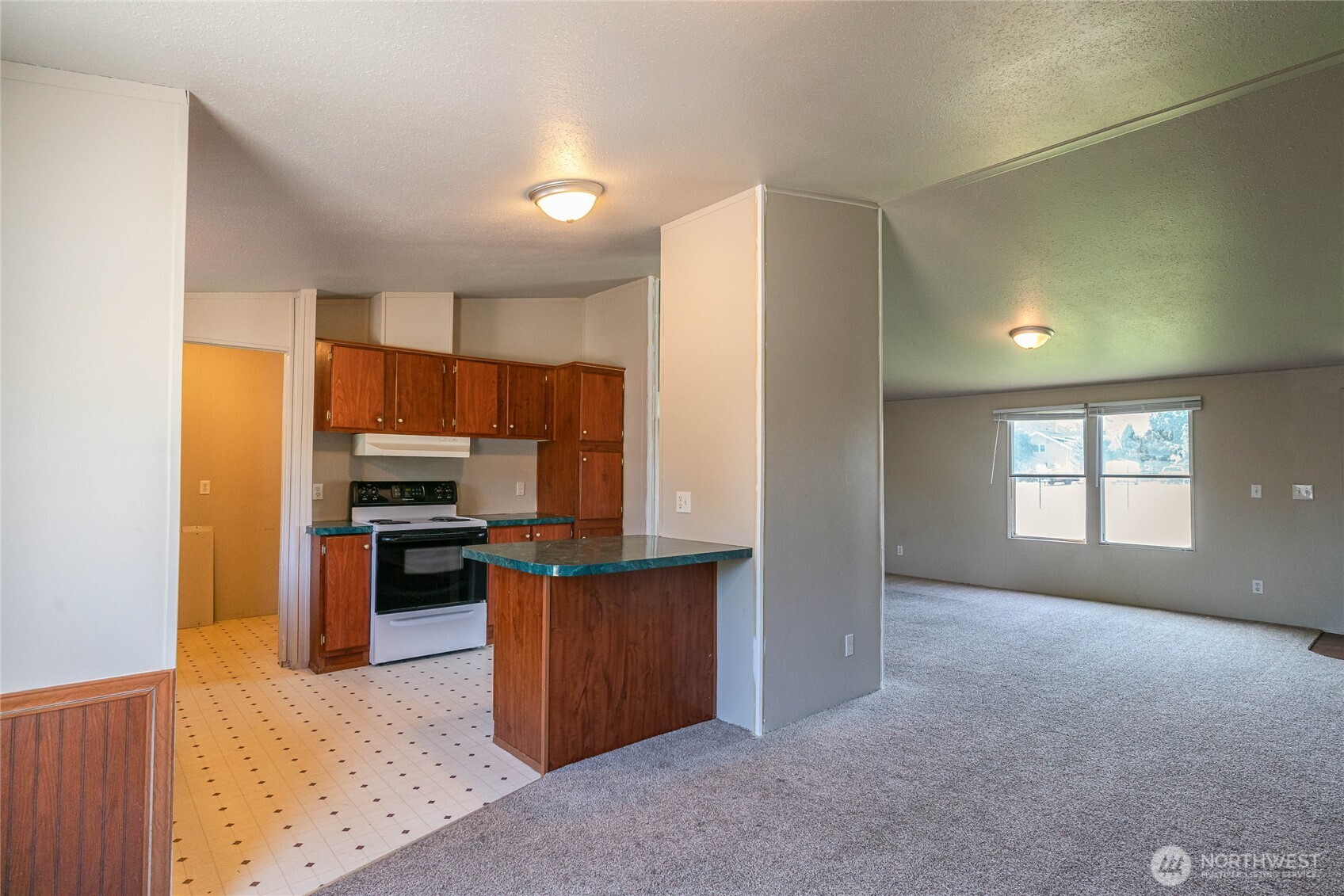 14901 Voss Place Property Photo 7