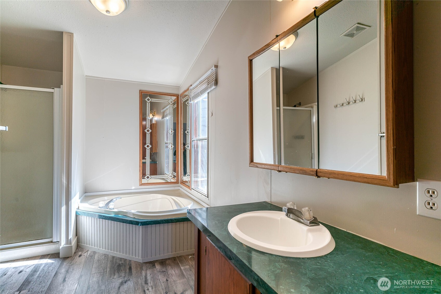 14901 Voss Place Property Photo 22