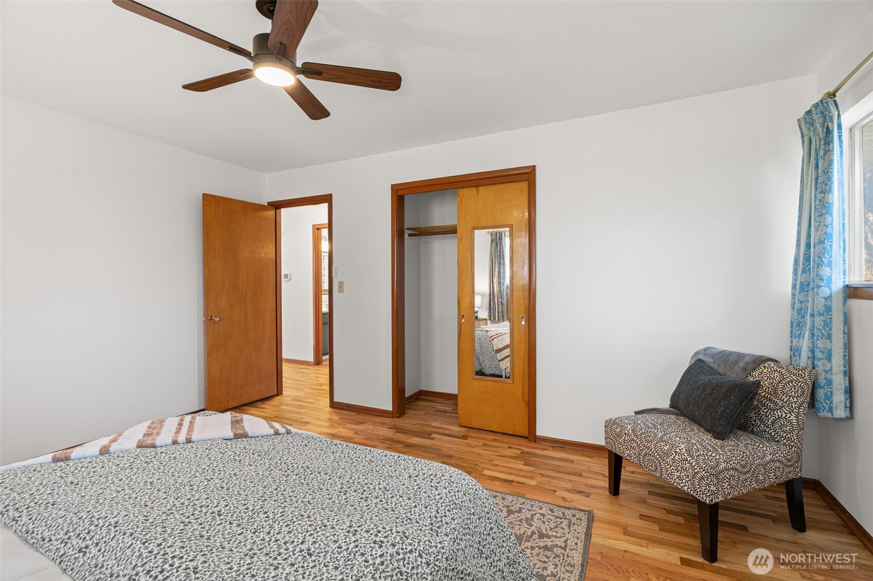 10005 Becker Drive Property Photo 15