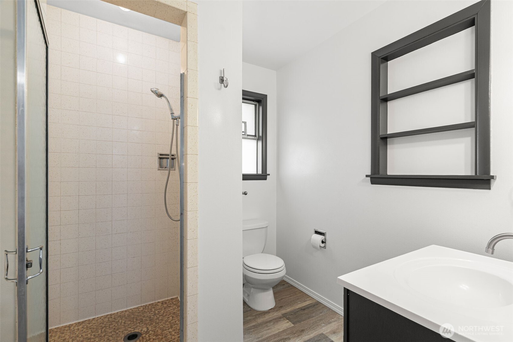 10005 Becker Drive Property Photo 19