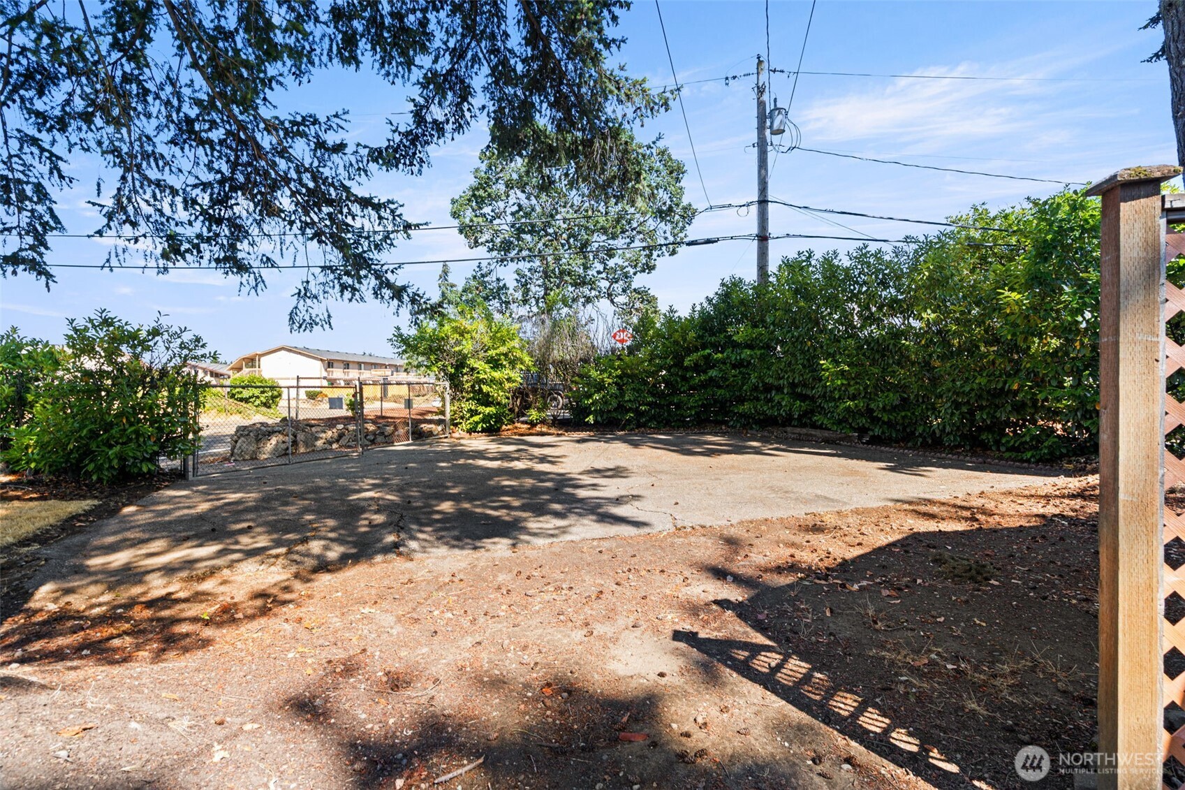 10005 Becker Drive Property Photo 29