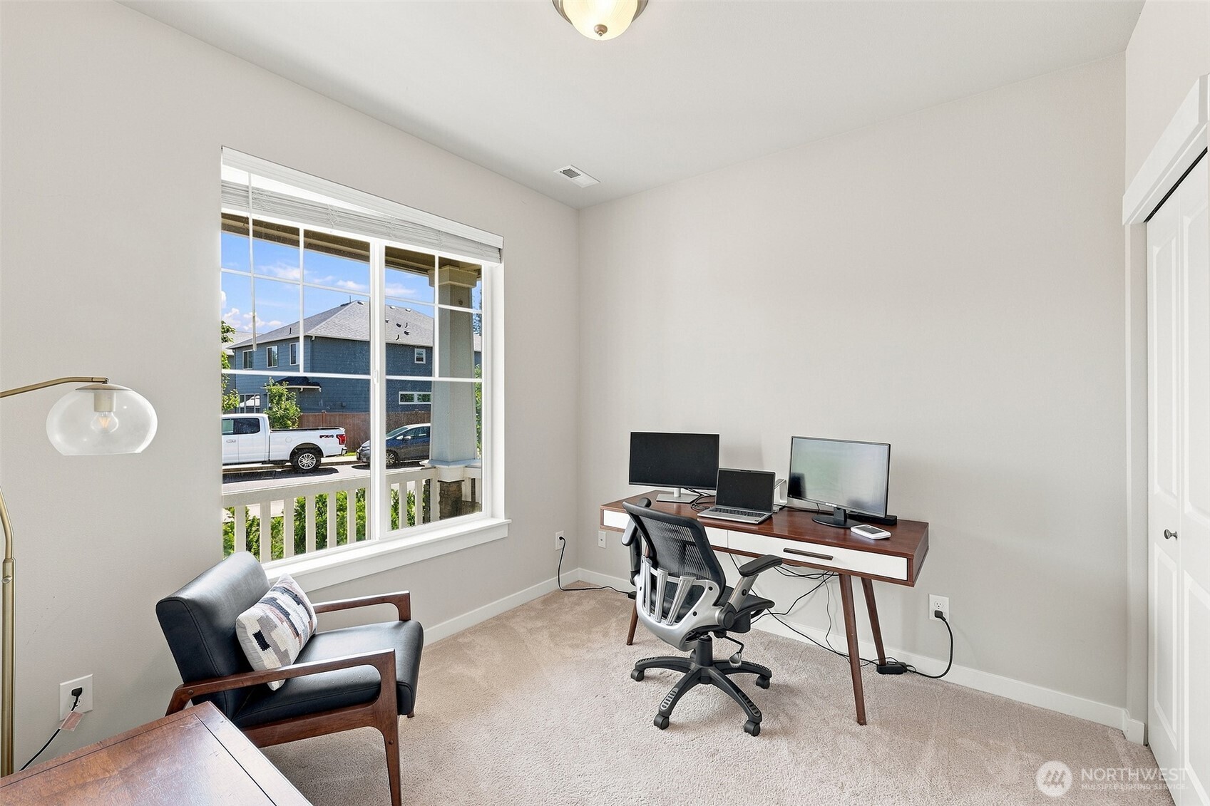 20816 77th Street Property Photo 3