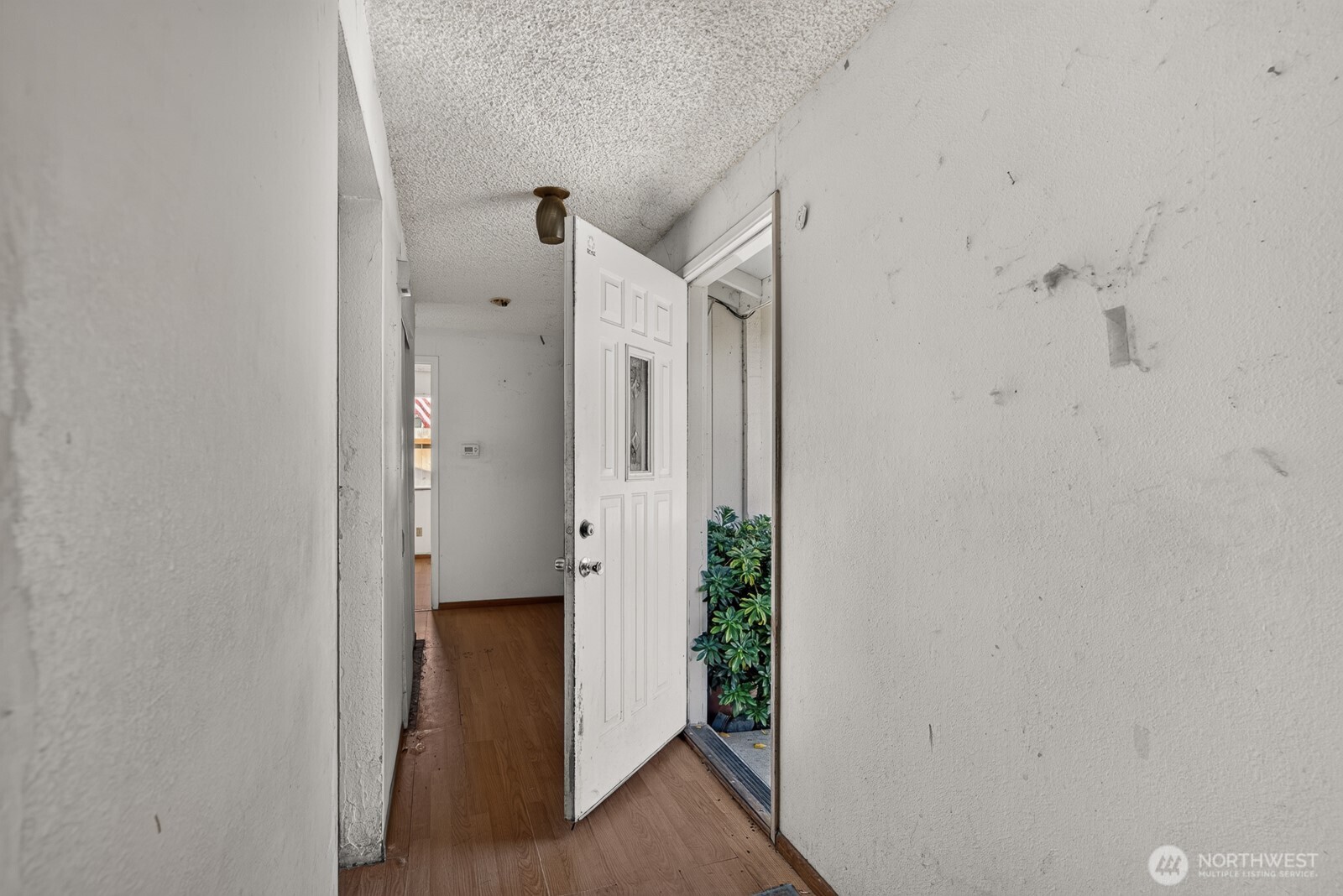 1290 S Uplands Drive Property Photo 4