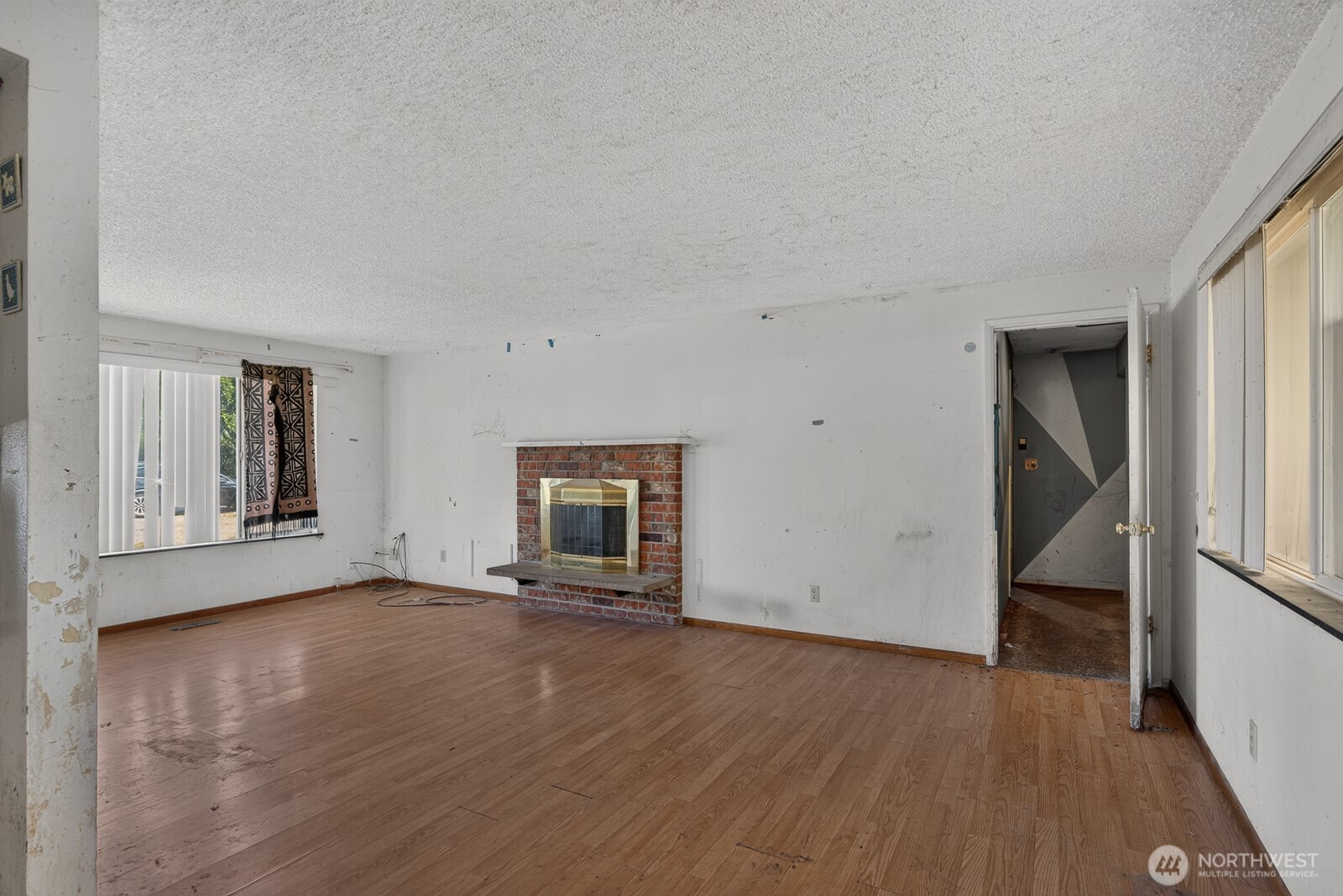 1290 S Uplands Drive Property Photo 6