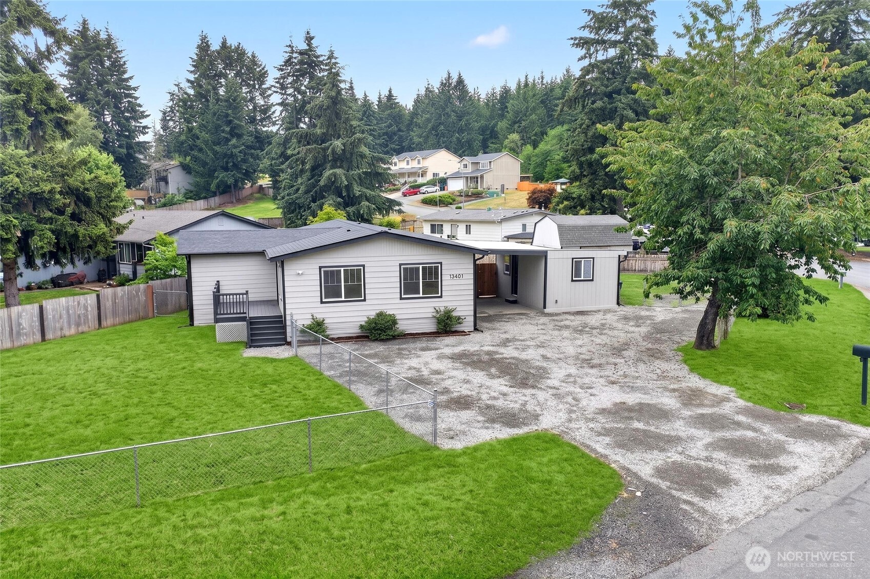 13401 215th Avenue Property Photo 1