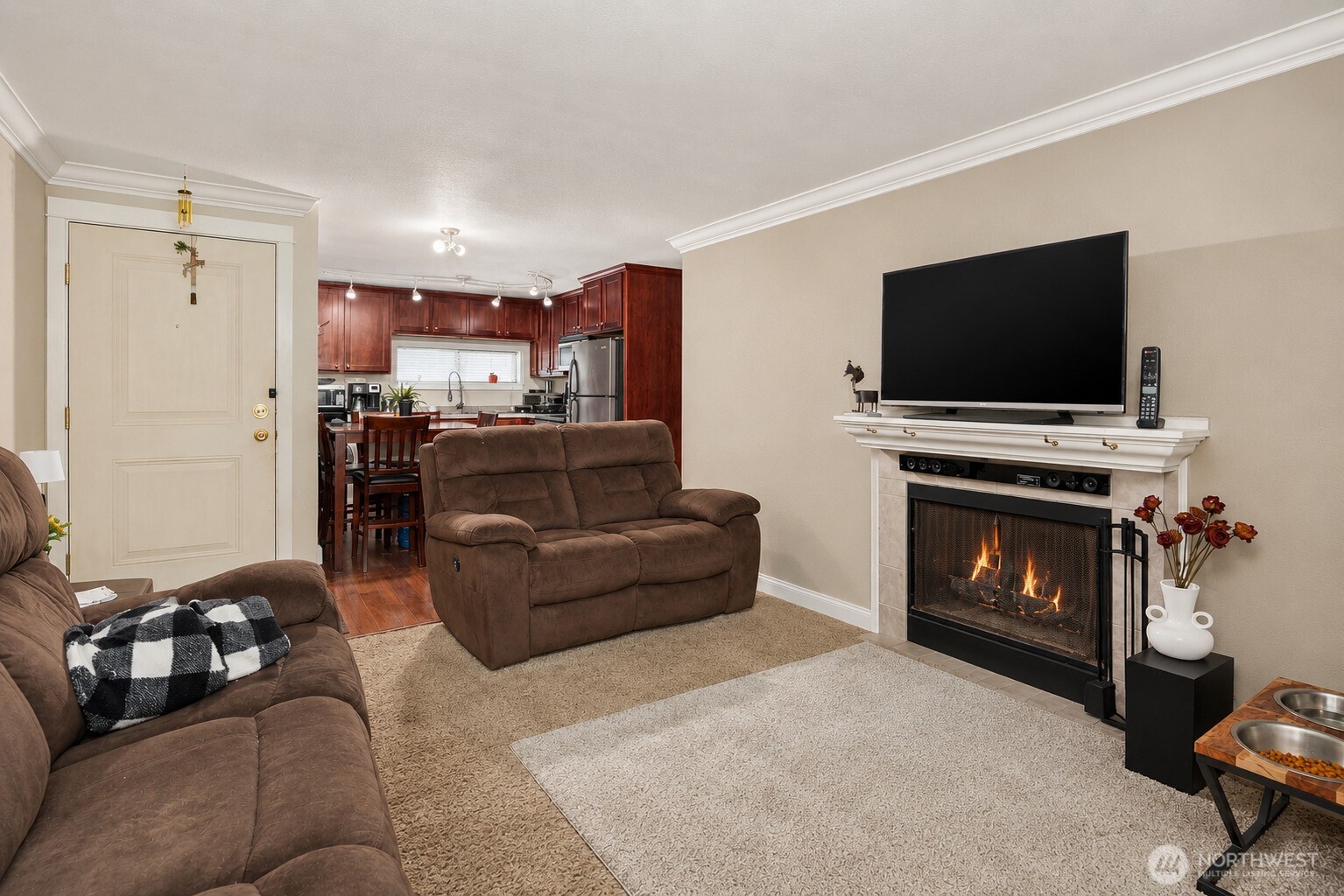 23417 16th Place B203 Property Photo 7