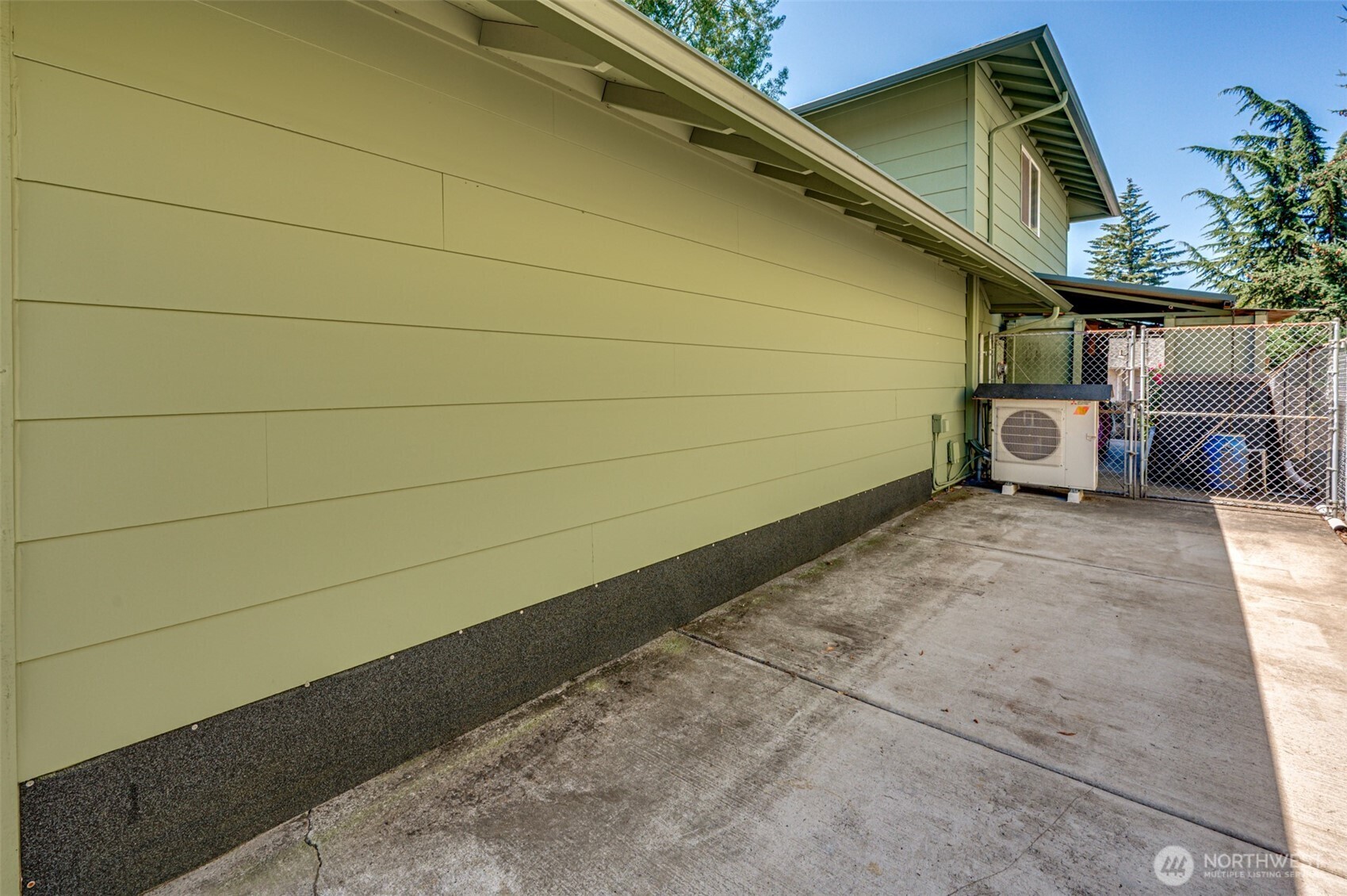 1004 Ne 84th Avenue Property Photo 35